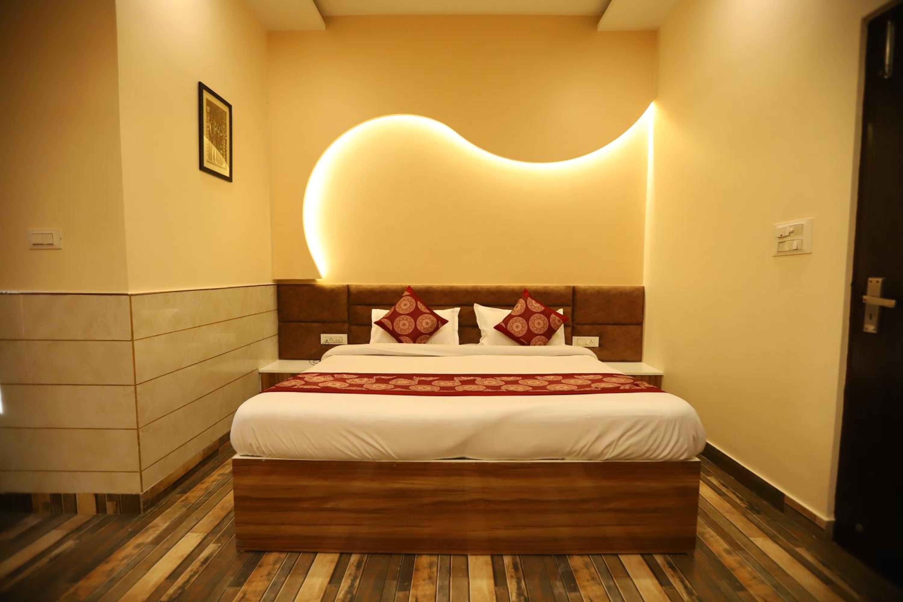 Executive Triple Room - Photo 1
