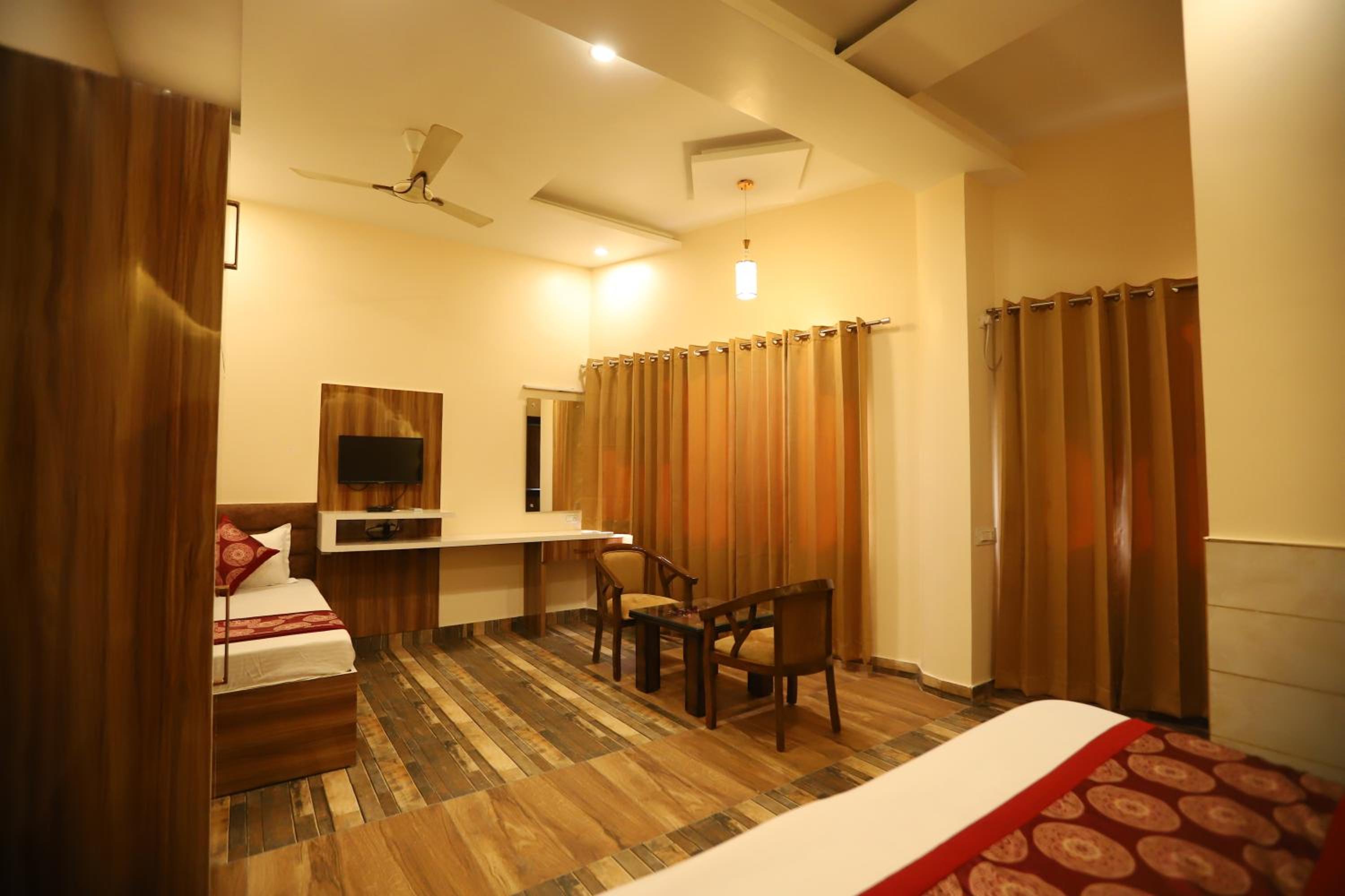 Executive Triple Room - Photo 3