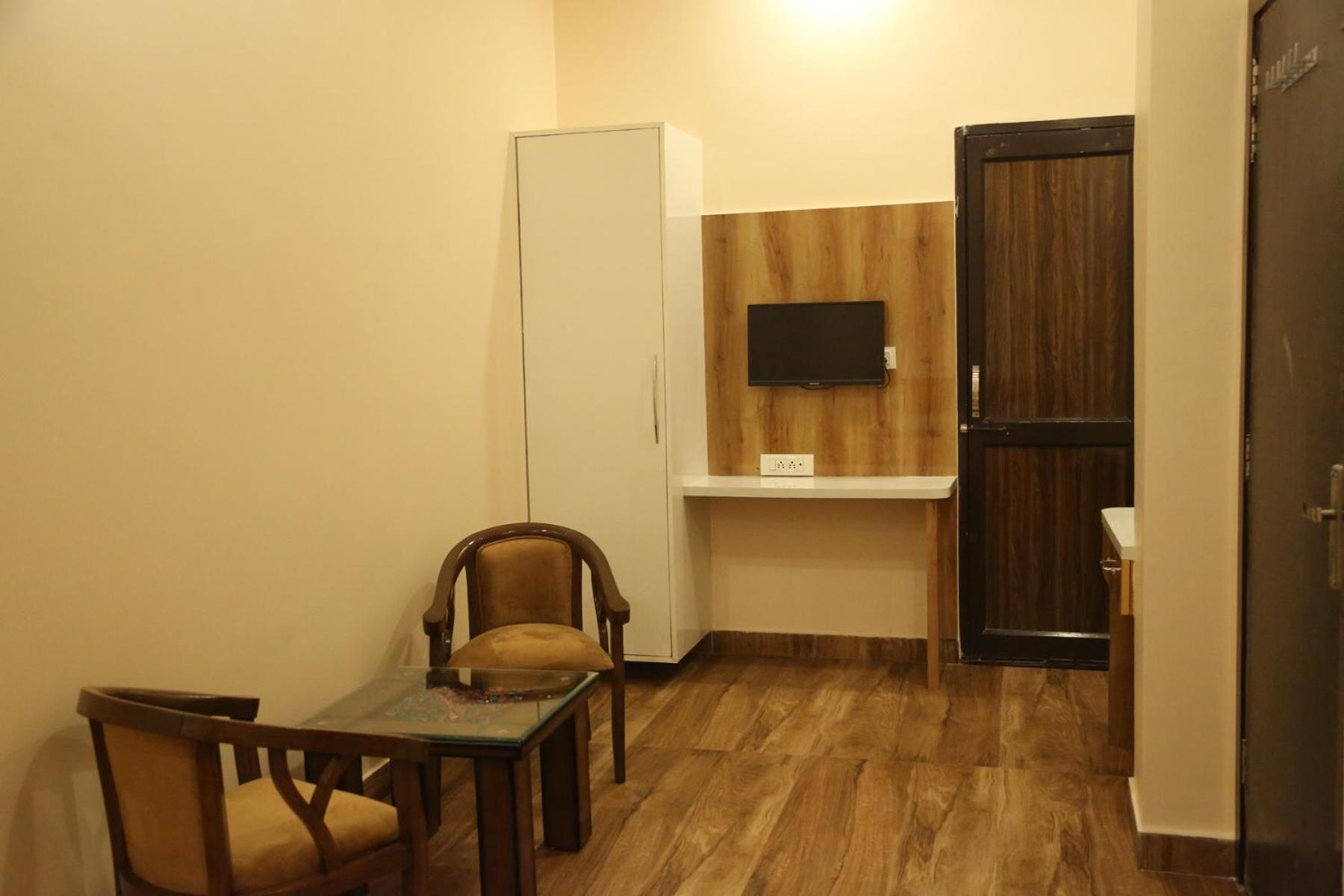 Deluxe Double Room - Photo 2