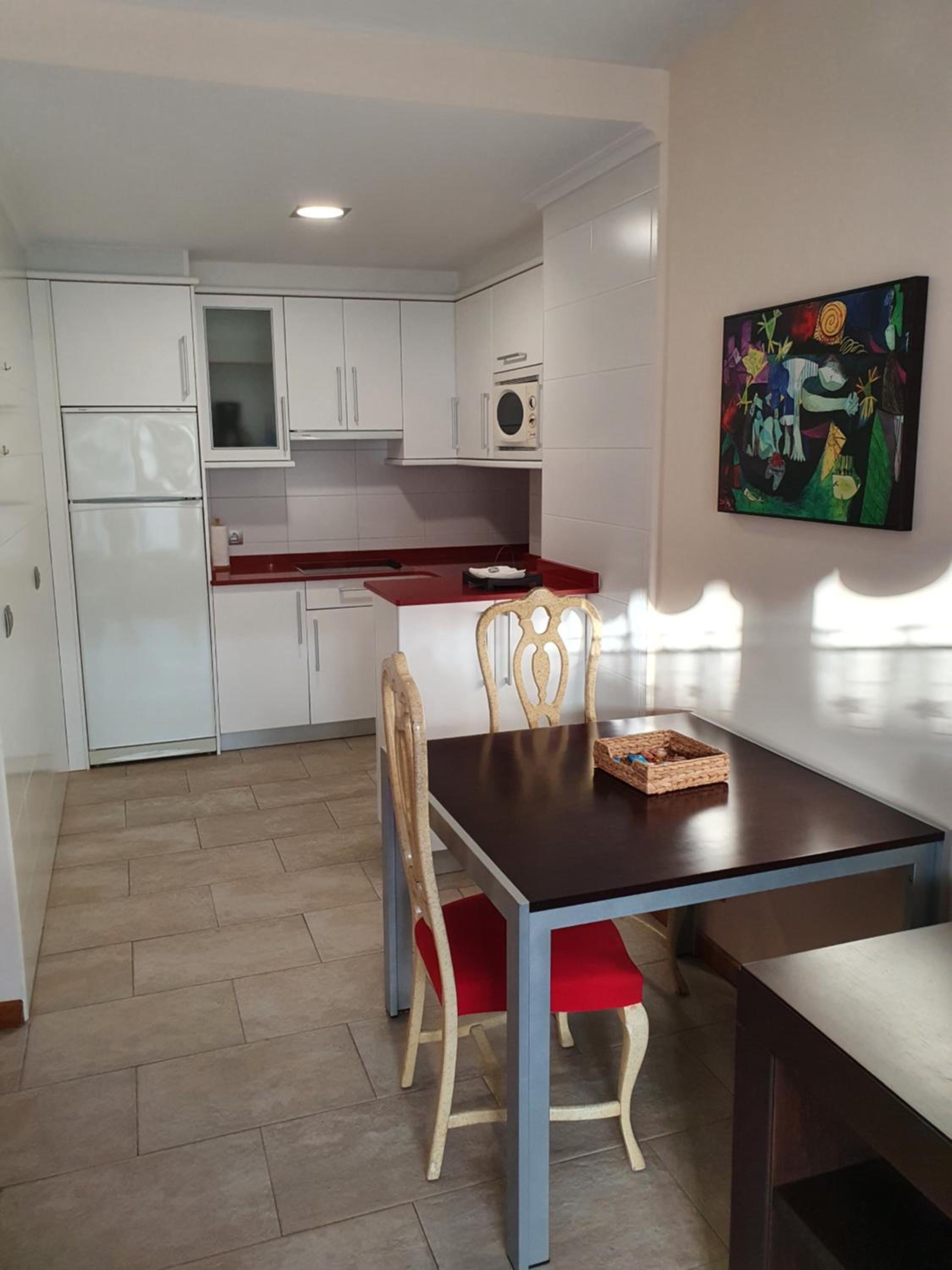 Apartment photo 3