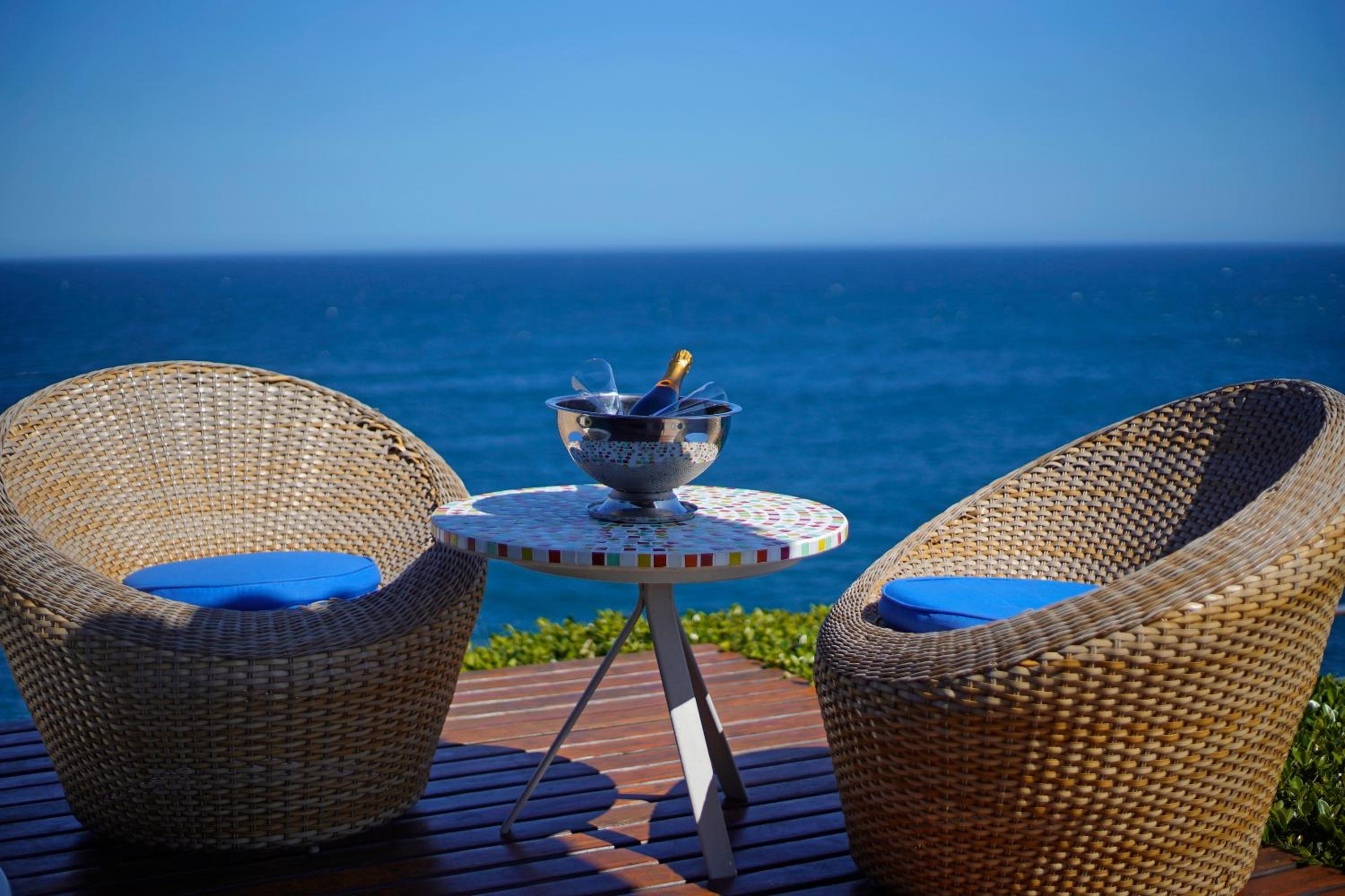 Deluxe Bungalow with Sea View photo 3