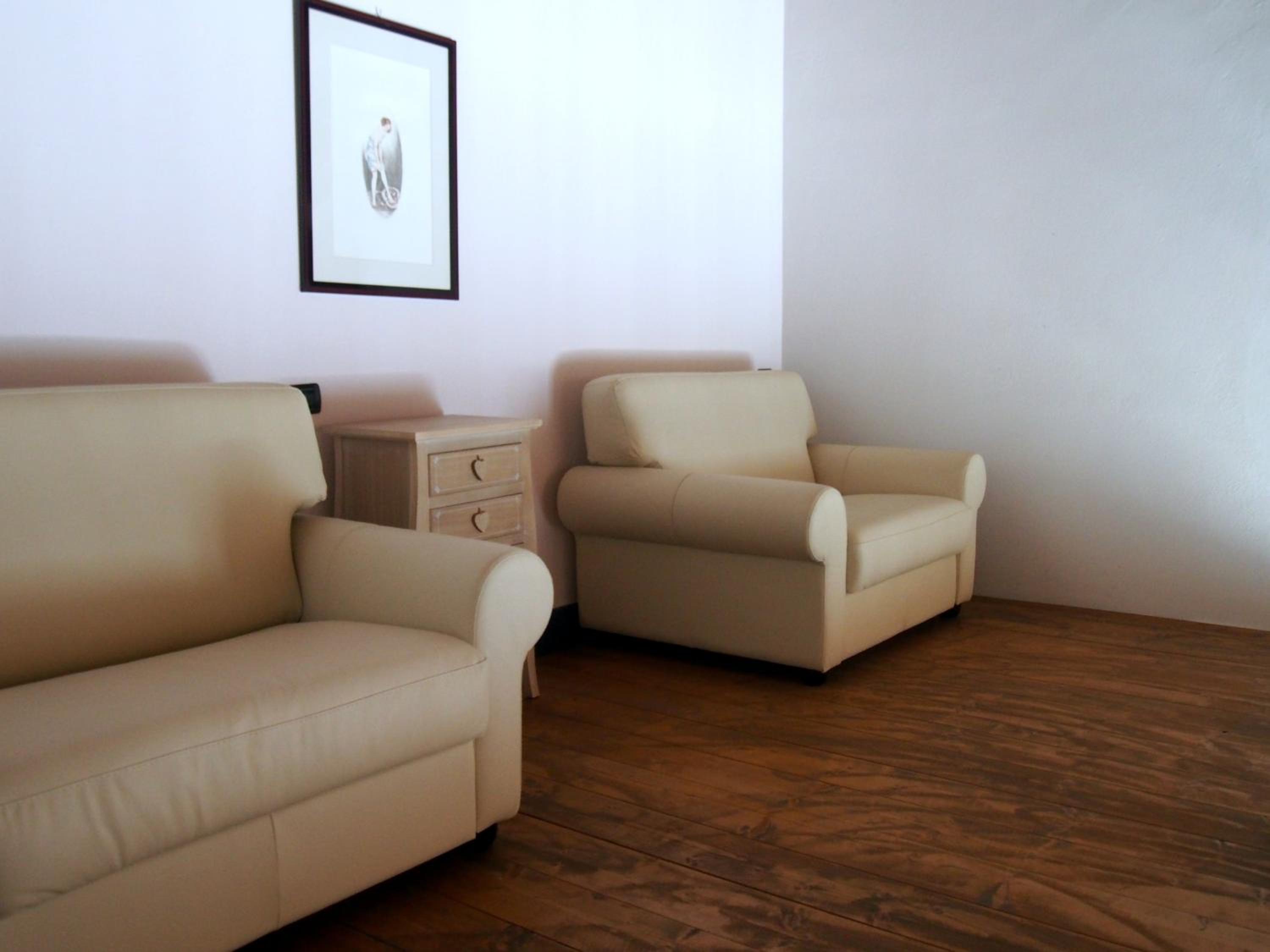 Triple Room - Photo 5