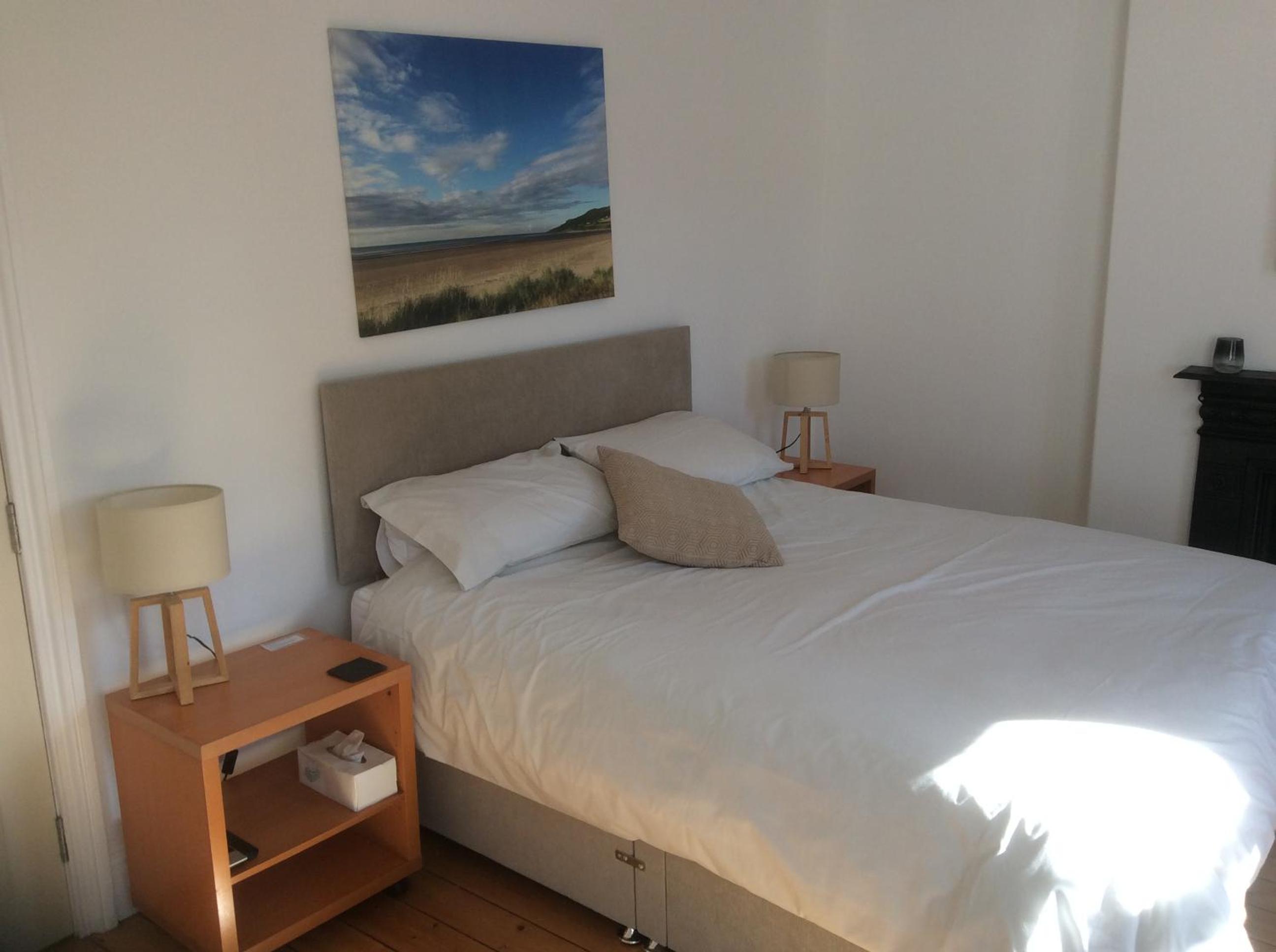 Four-Bedroom House photo 1