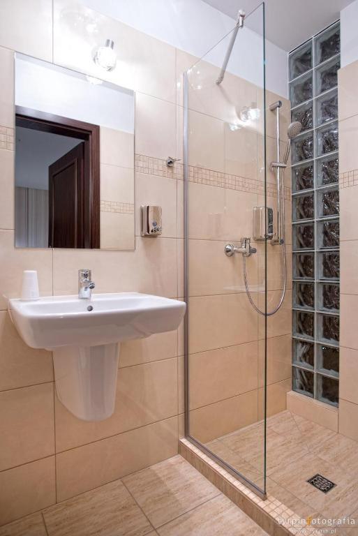 Triple Room - Photo 2