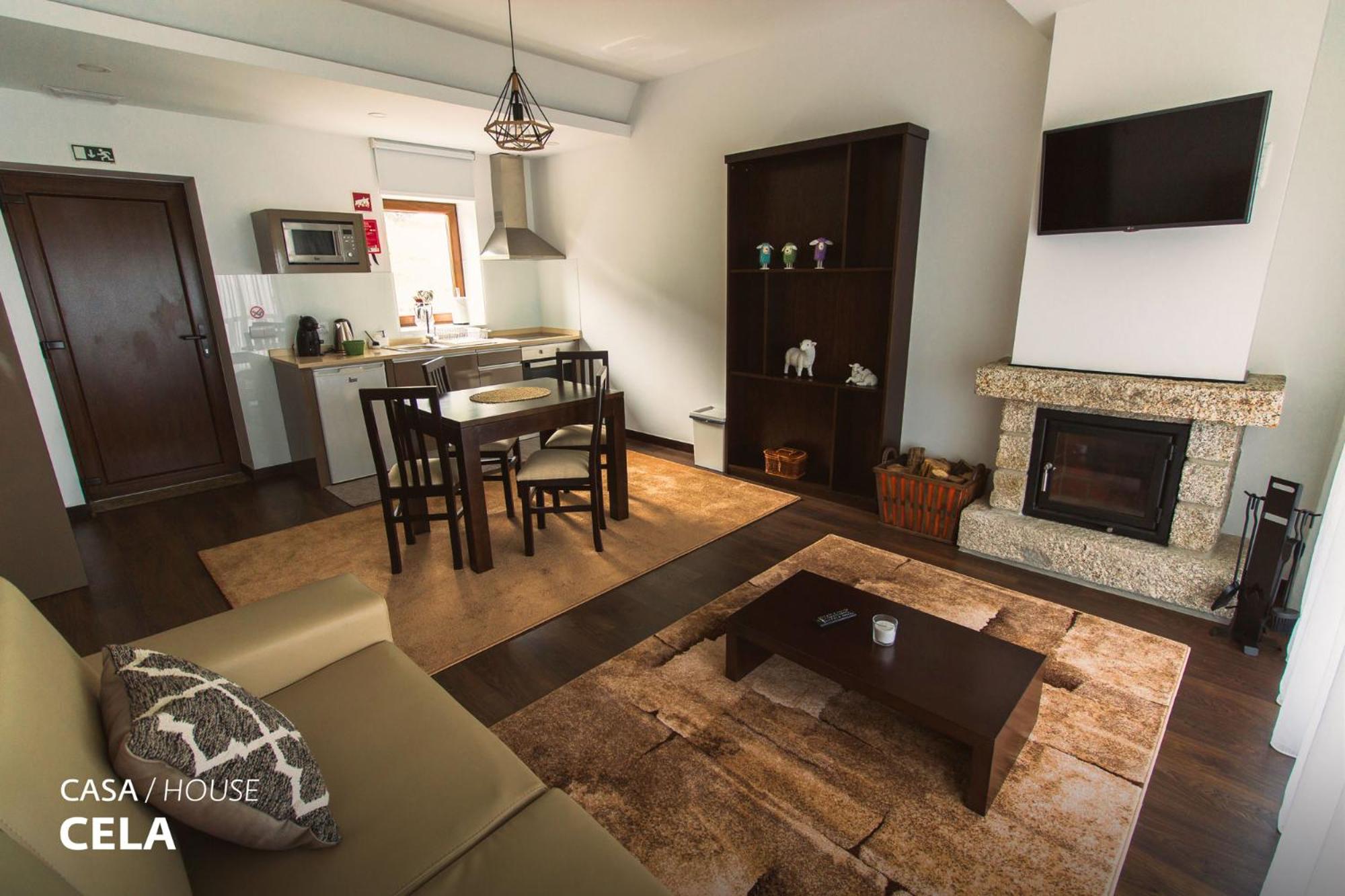 One-Bedroom House photo 1