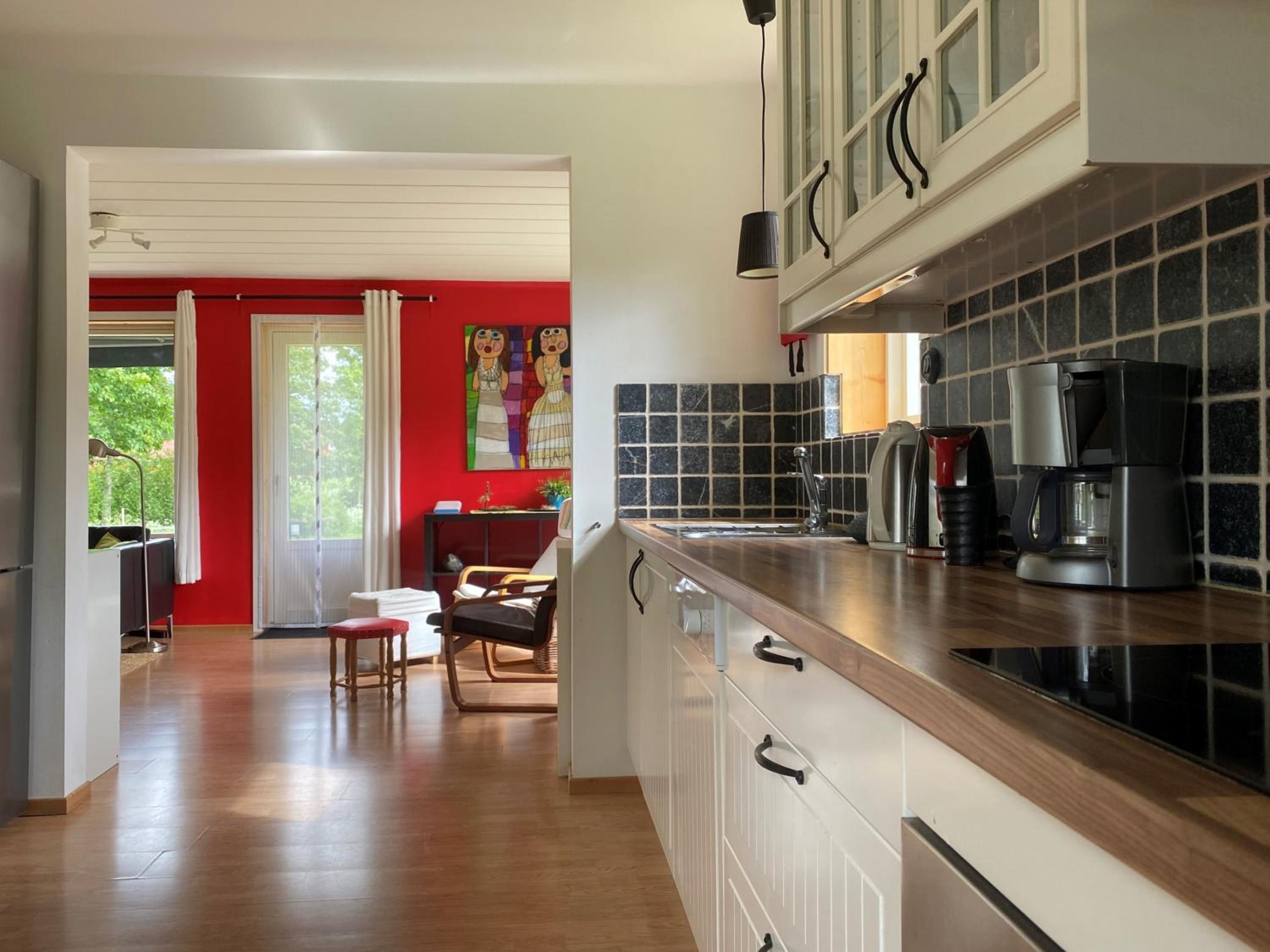Three-Bedroom House photo 2