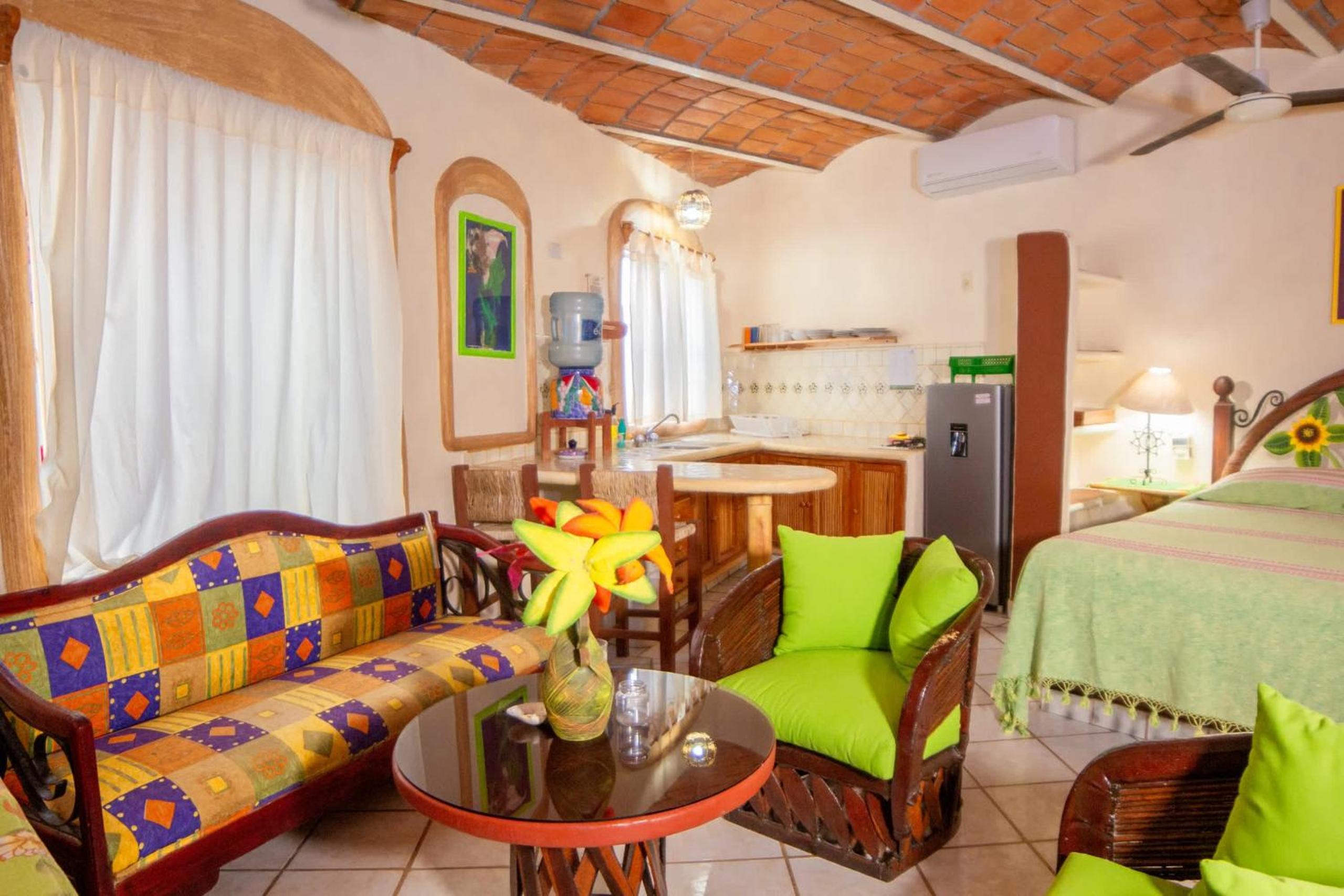 Standard Bungalow - Photo 2