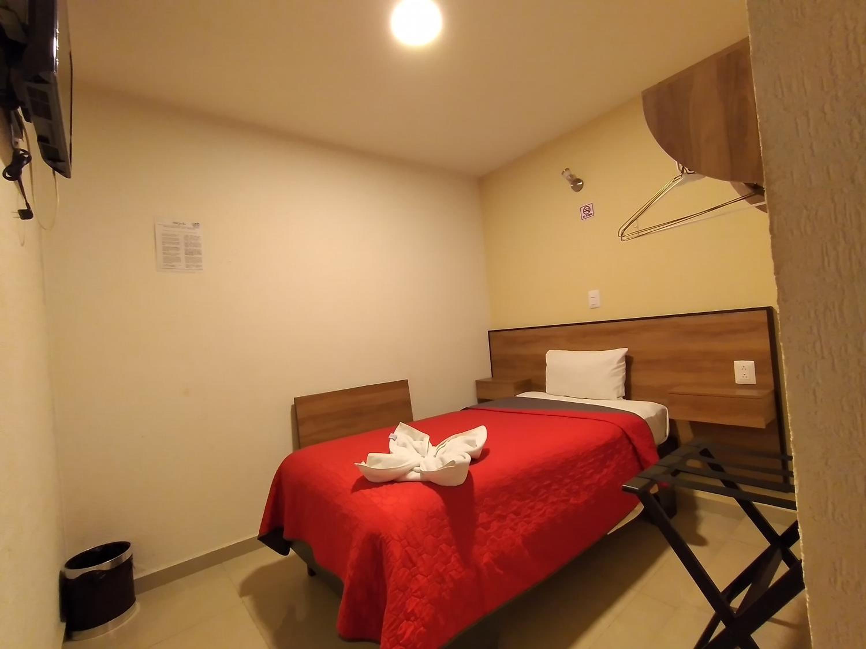 Single Room photo 1