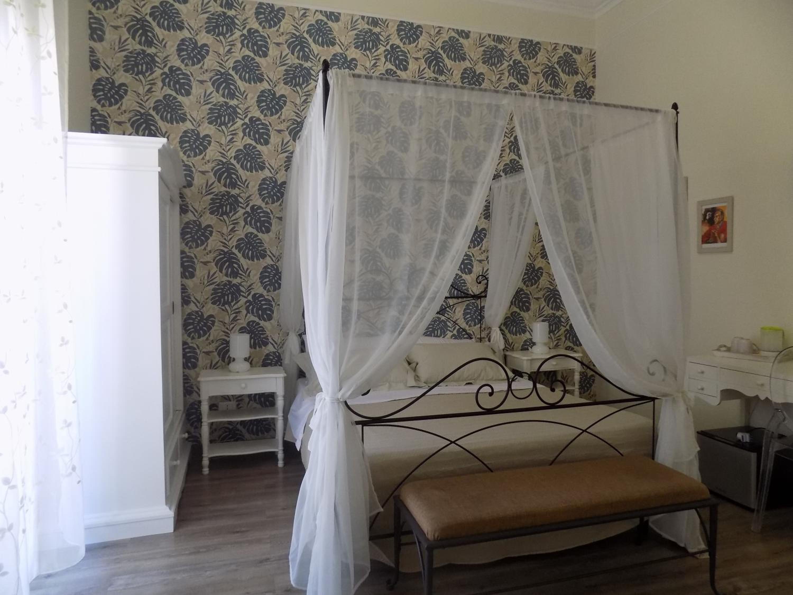 Superior Double Room with Balcony