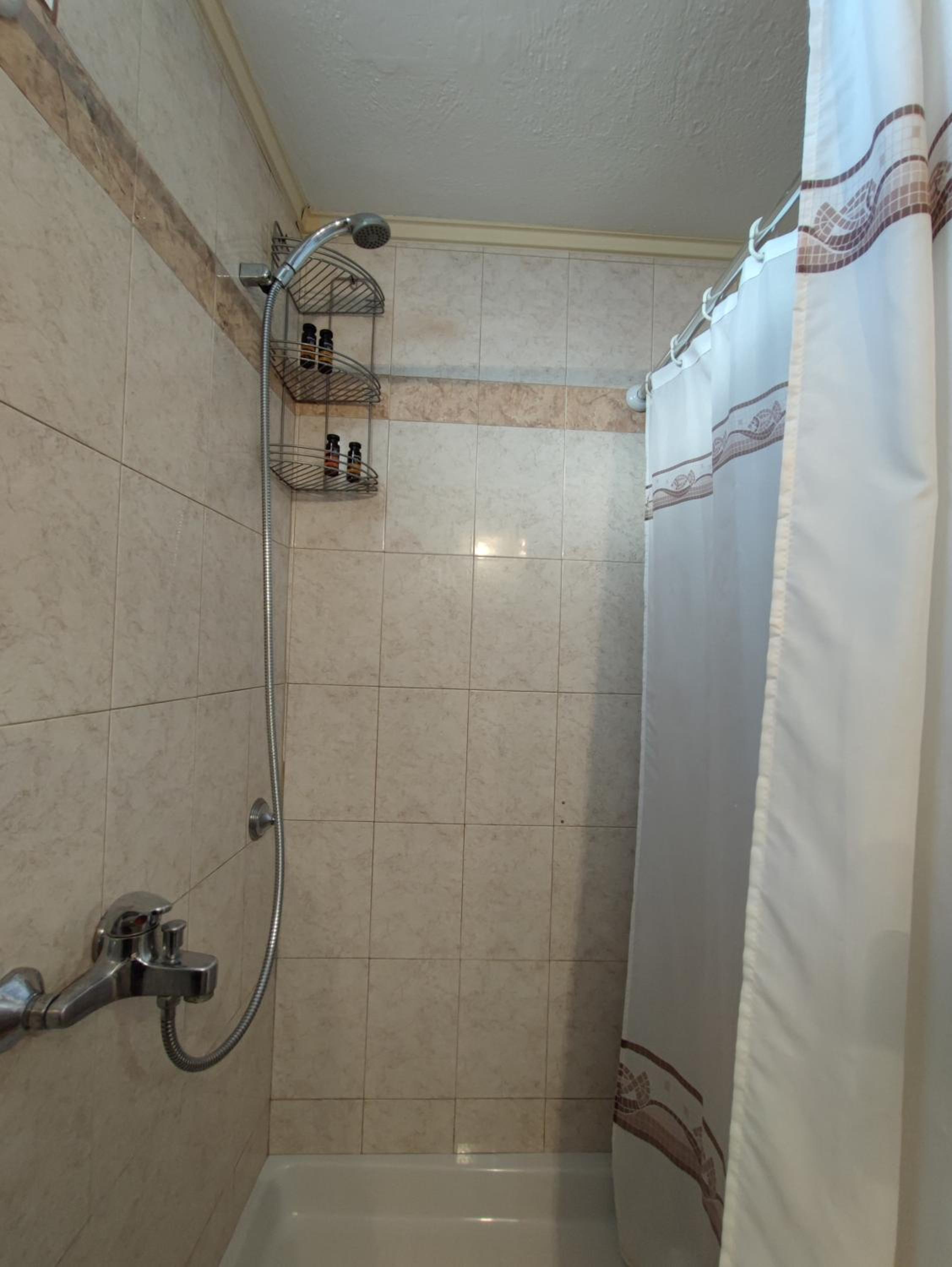 Three-Bedroom House - Photo 8