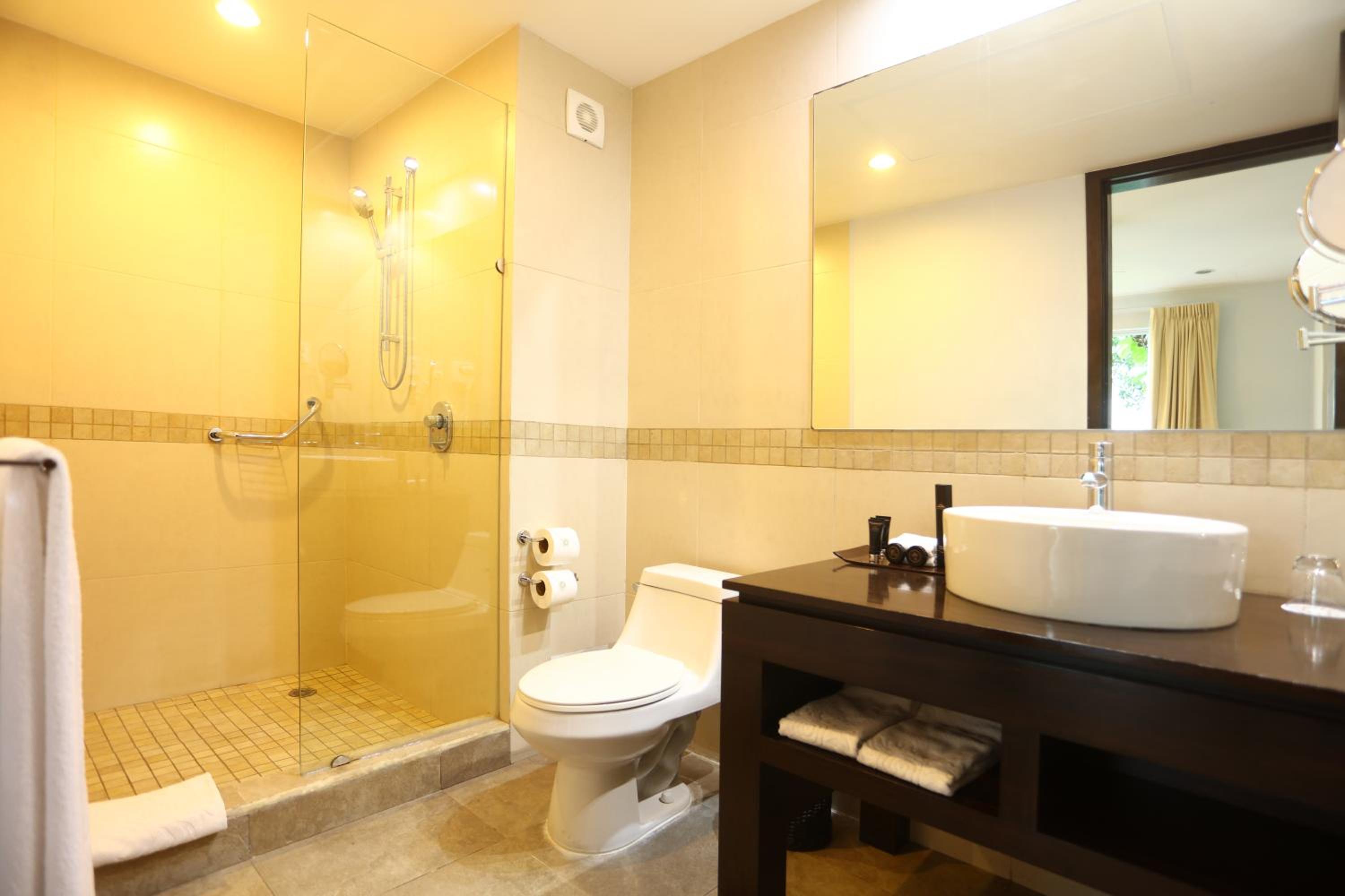 Junior Suite Superior Garden (1 Adult)