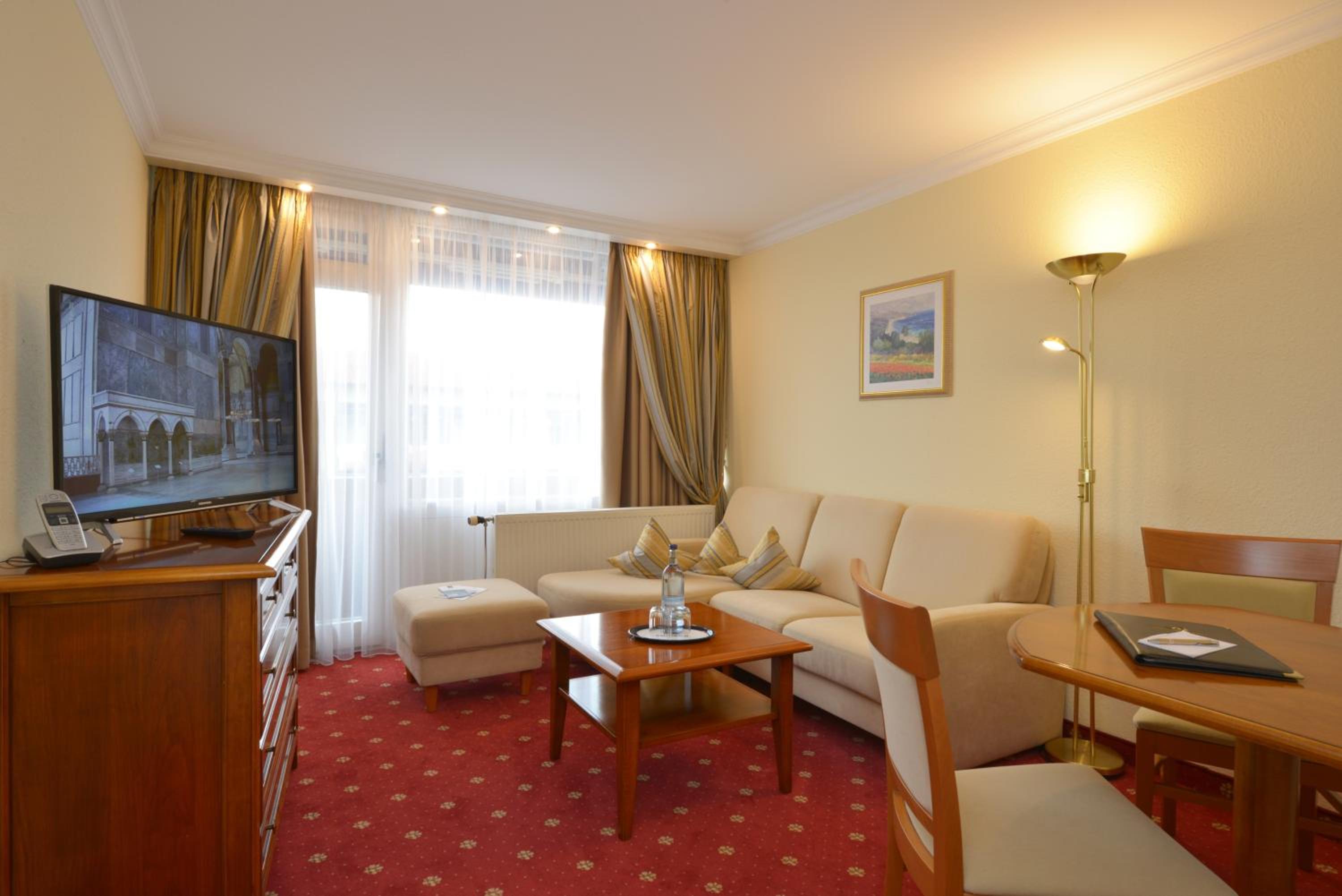 Comfort Suite - Photo 2