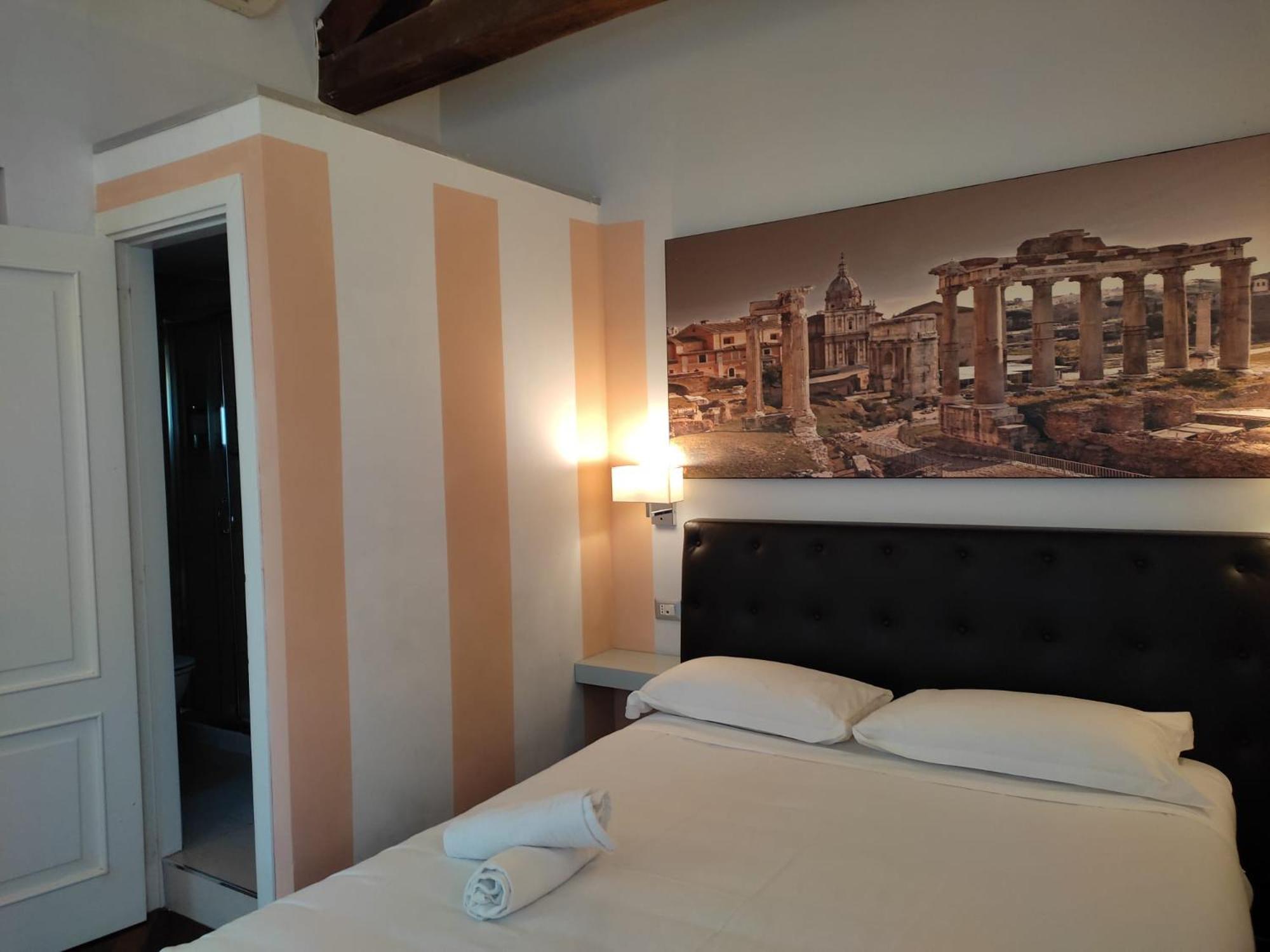 Double Room photo 2