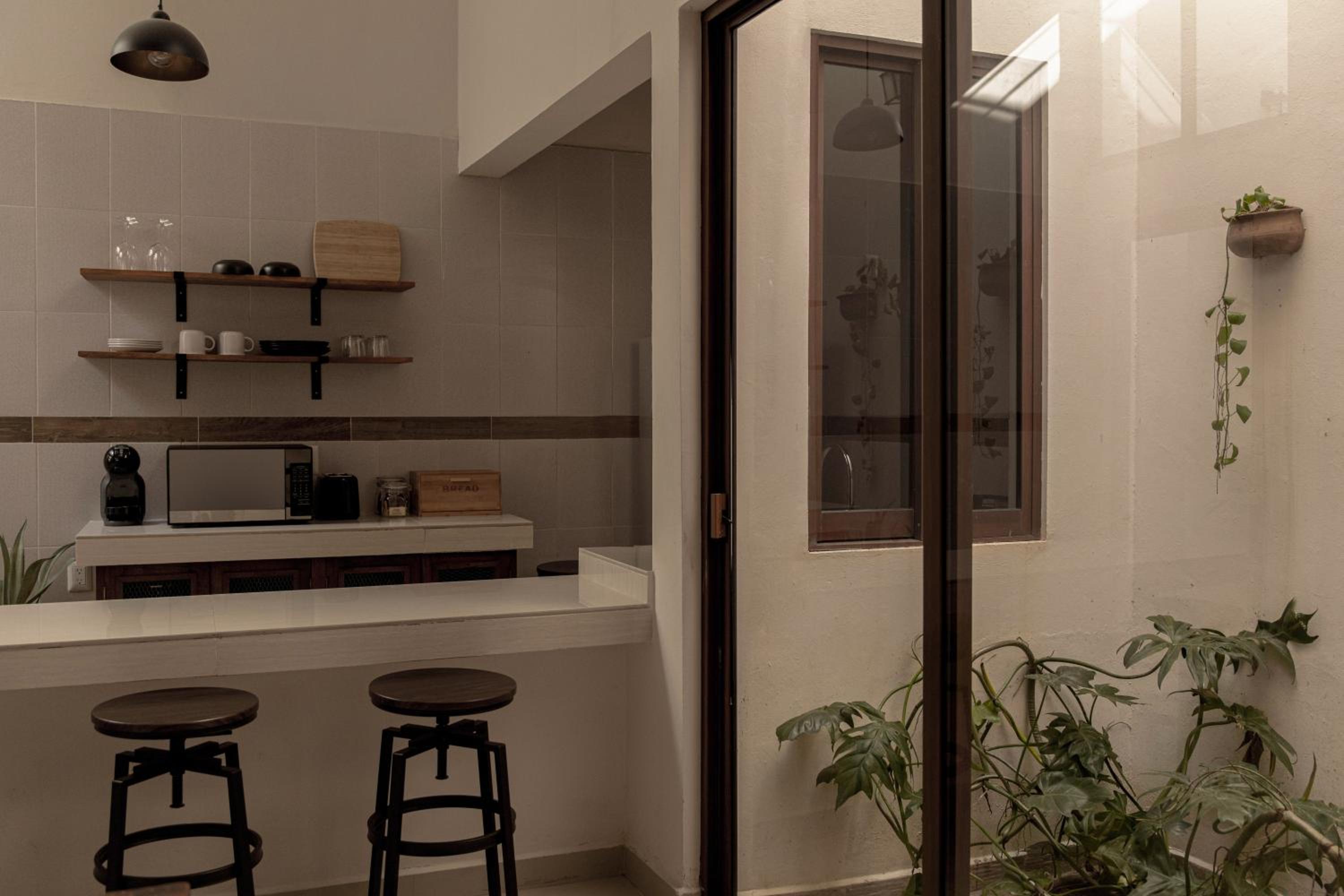 One-Bedroom Apartment - Photo 10