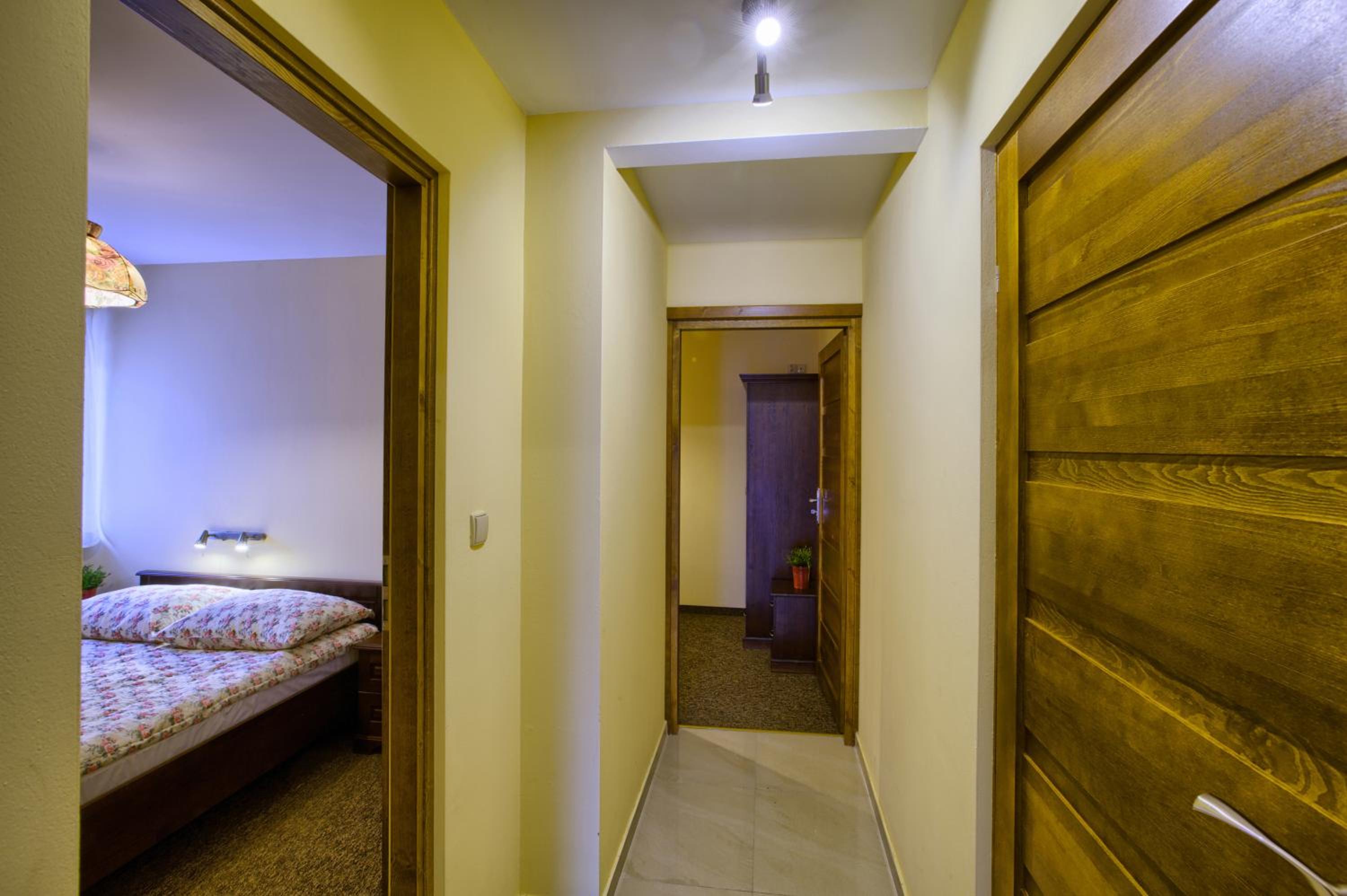 Deluxe Suite 1 - Photo 6