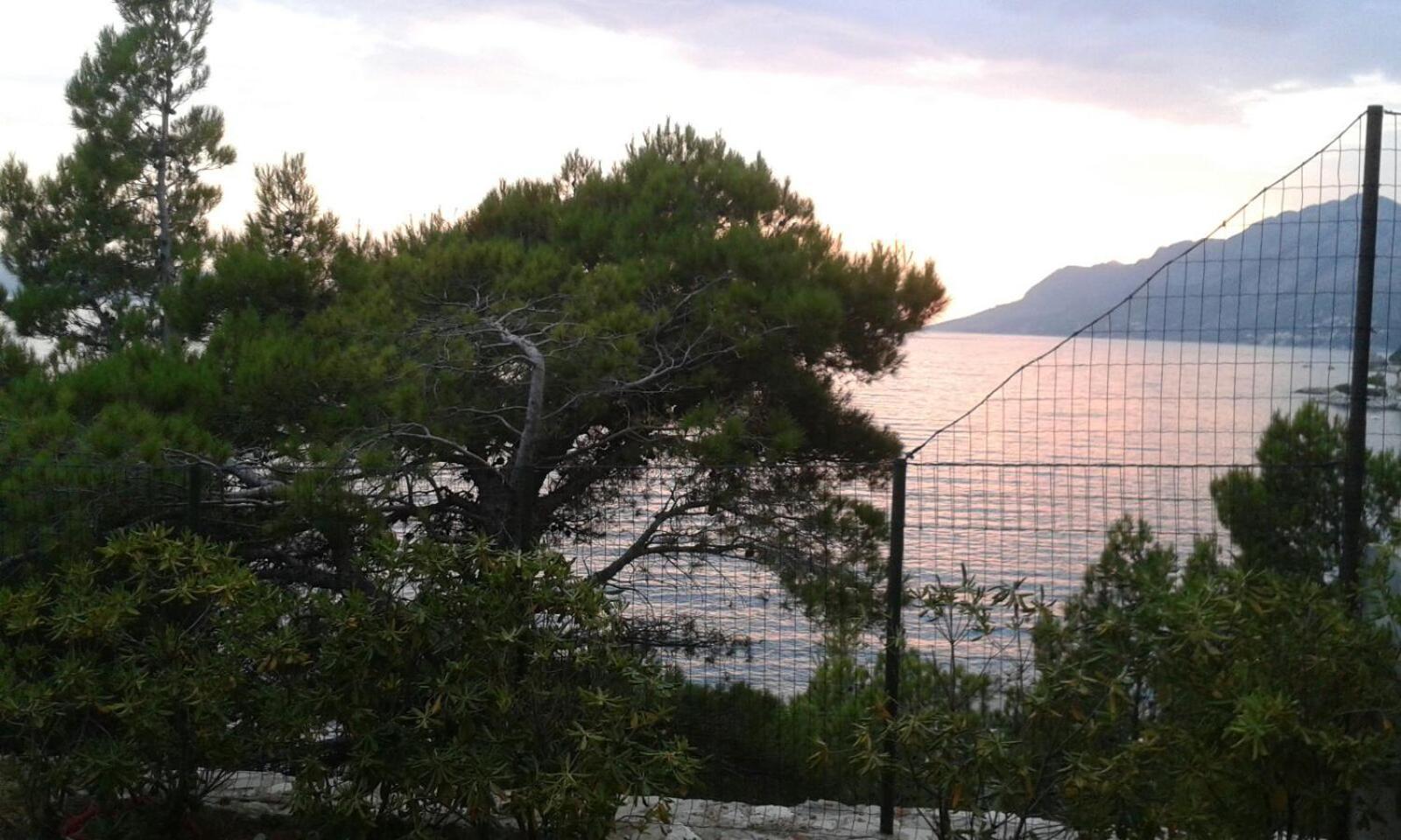 Two-Bedroom Apartment with Terrace and Sea View photo 3