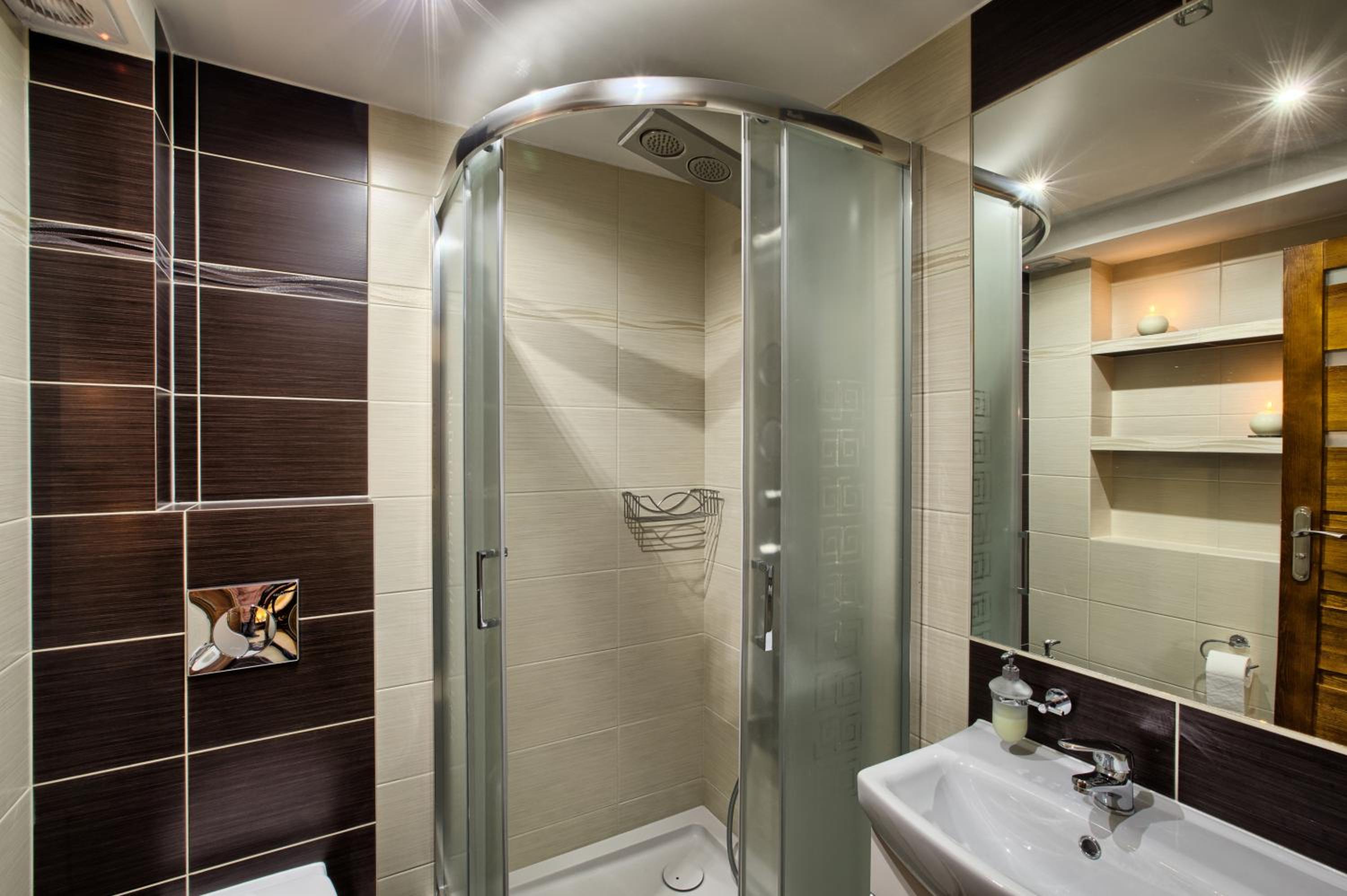 Deluxe Triple Room - Photo 5
