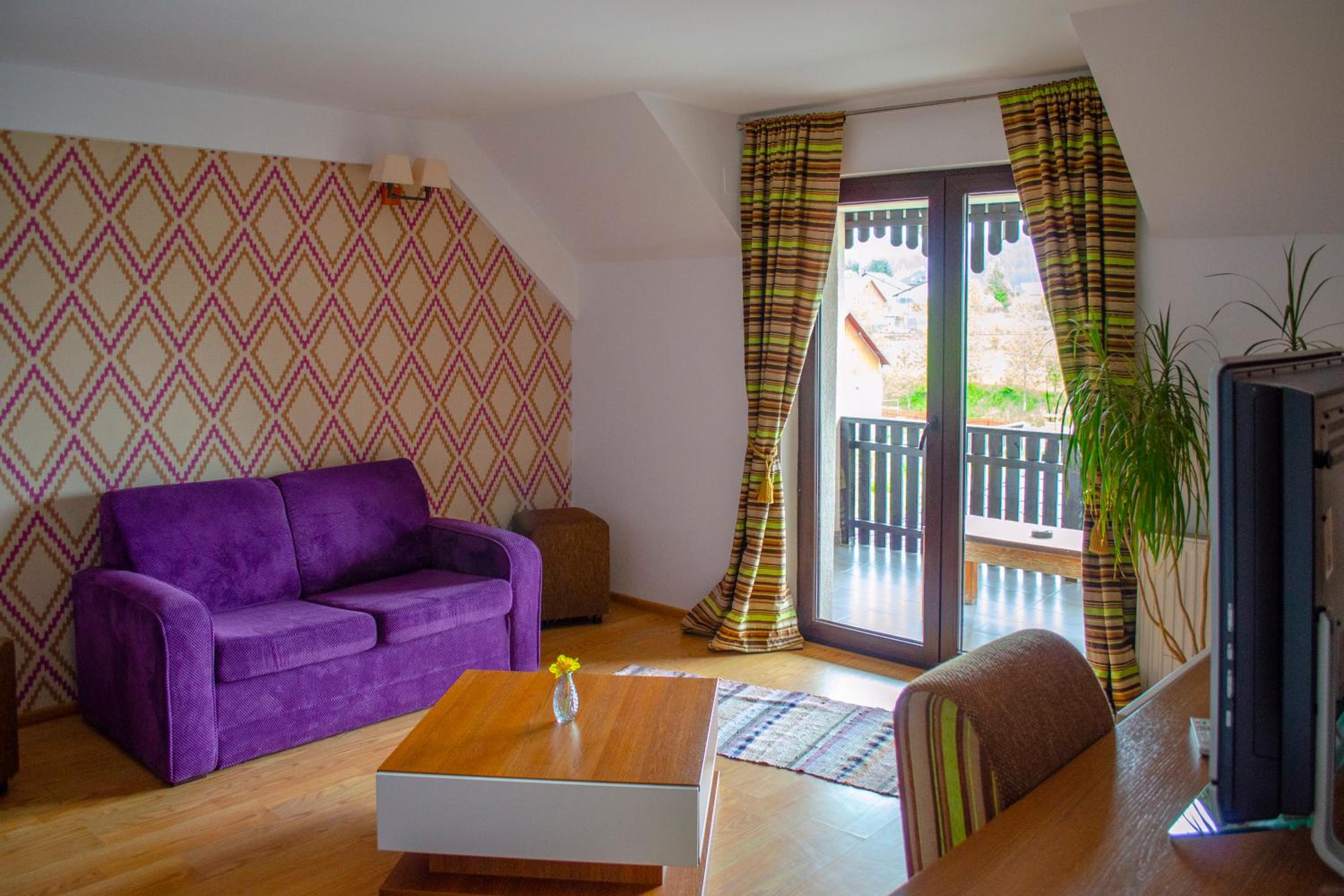 Apartment with Balcony photo 1