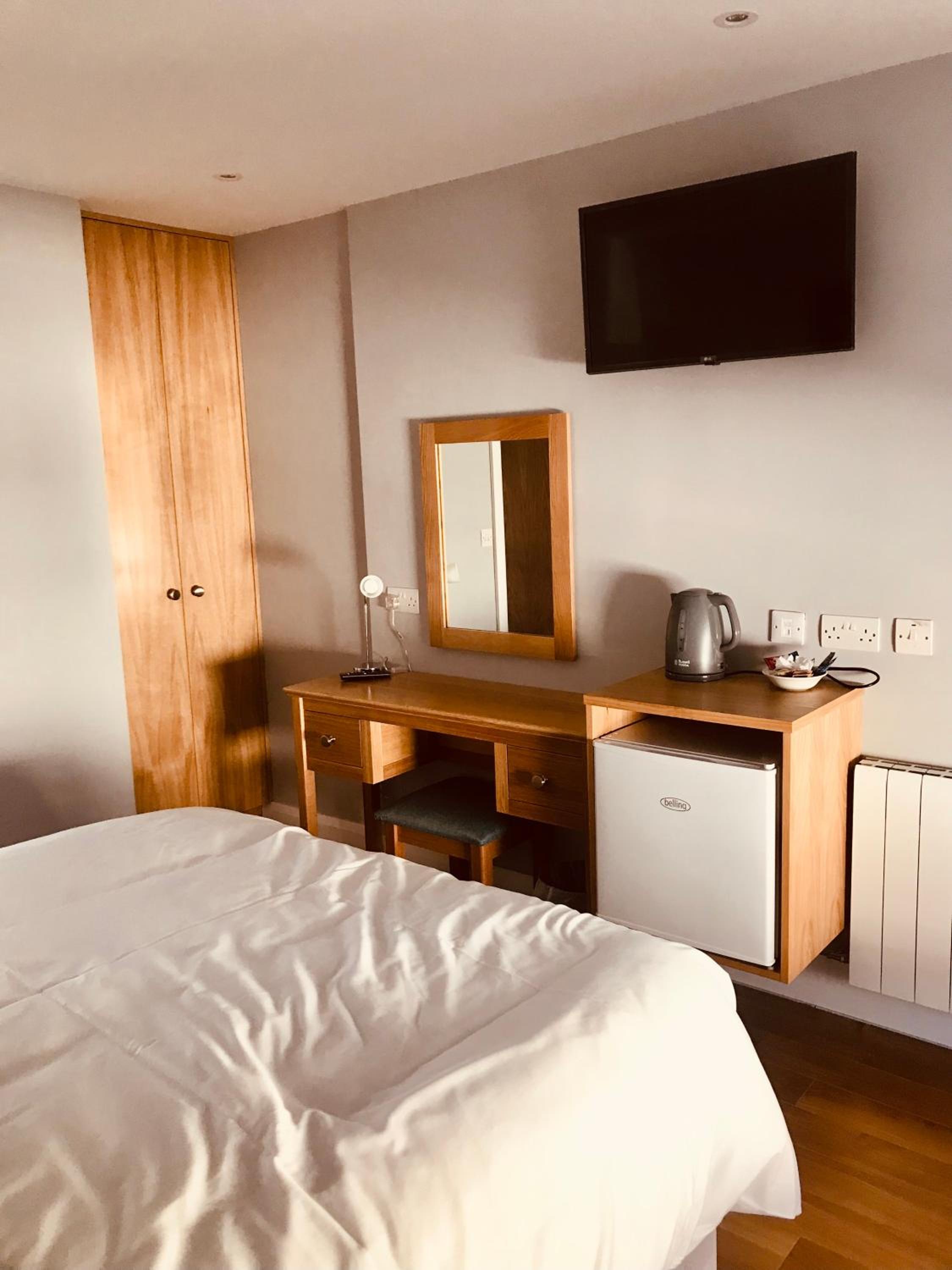 Deluxe Twin Room photo 2