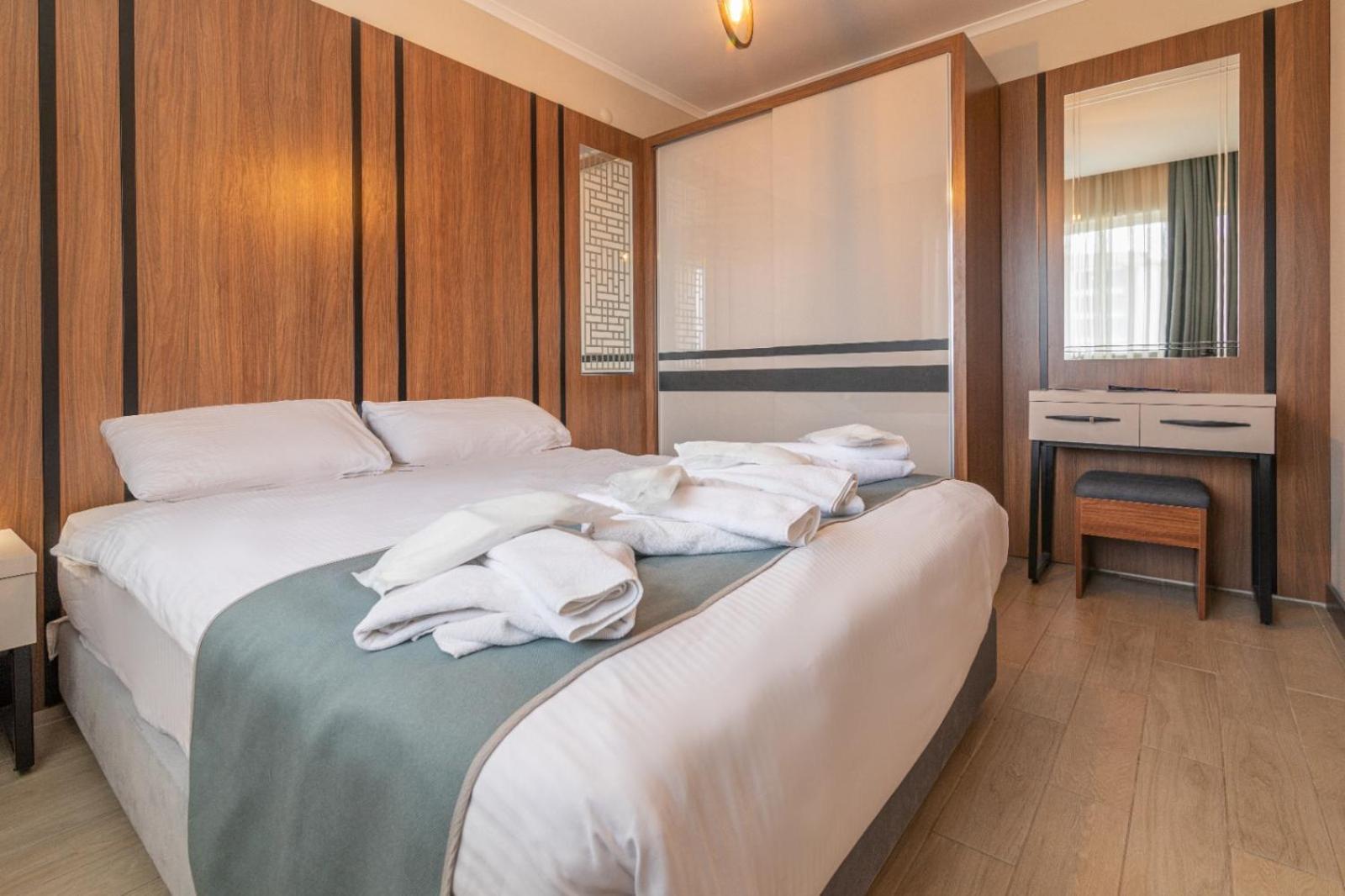 Junior Suite with Balcony photo 2