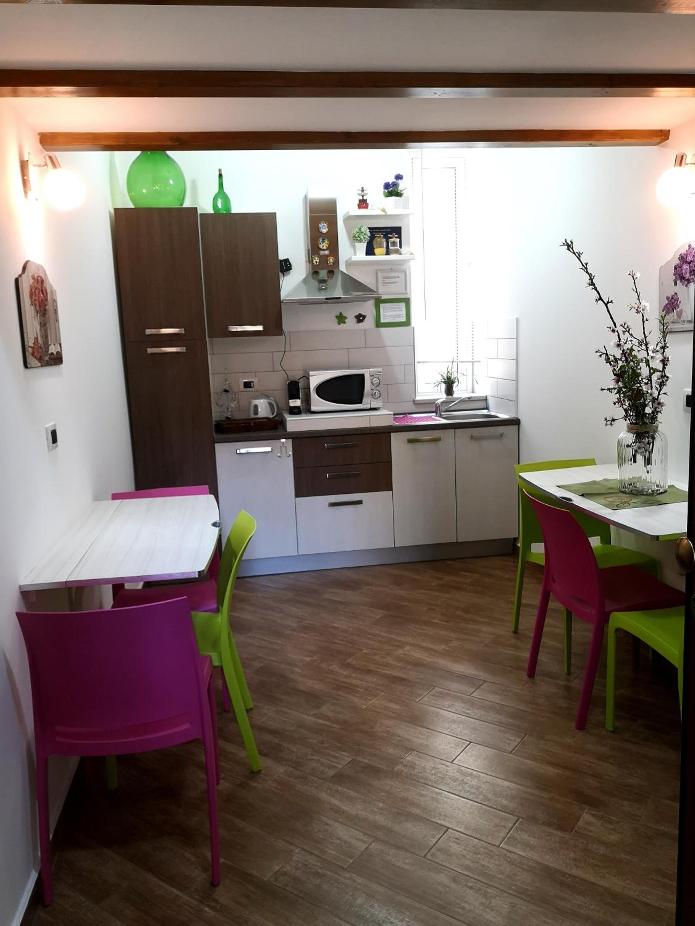 Triple Room with Private Bathroom - Photo 14