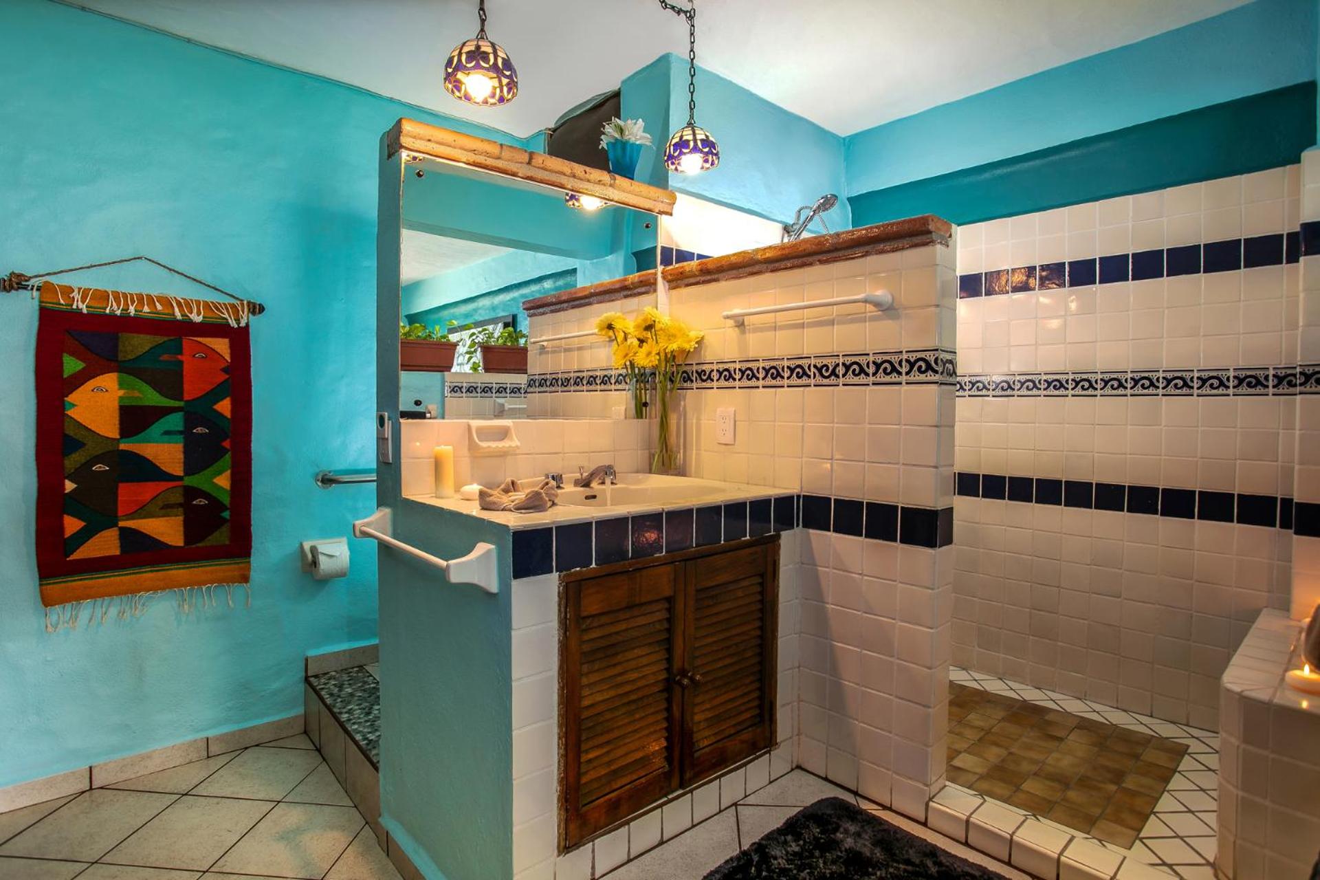 Two-Bedroom Apartment - Photo 19