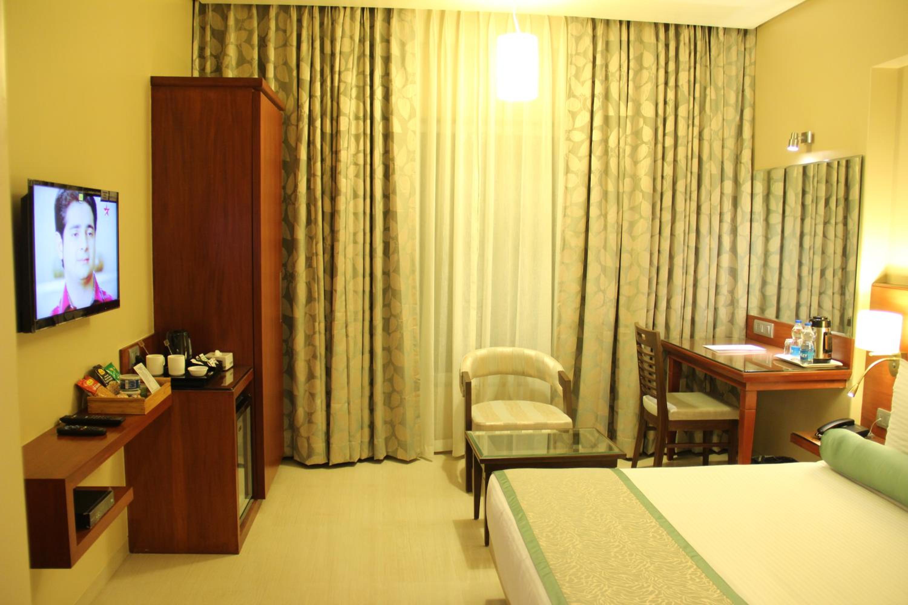 Executive Double or Twin Room - Photo 4