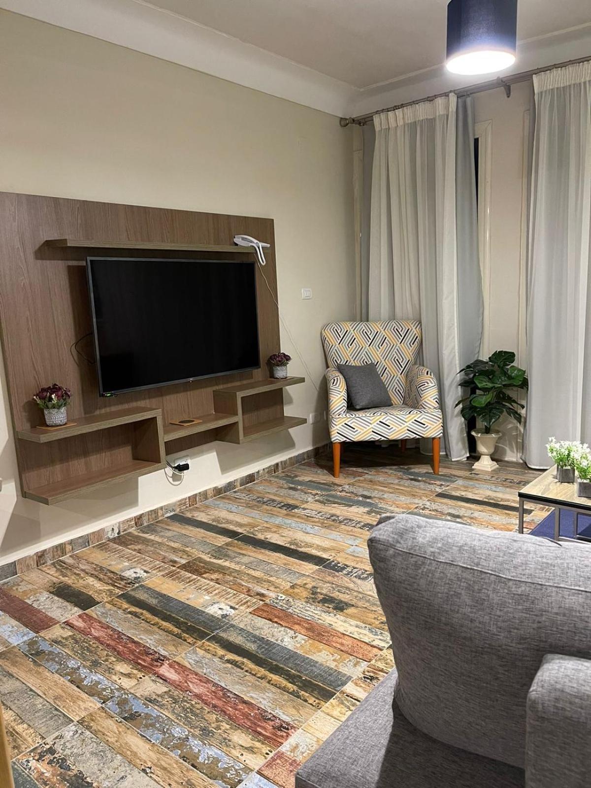 Apartment with Sea View - Photo 36