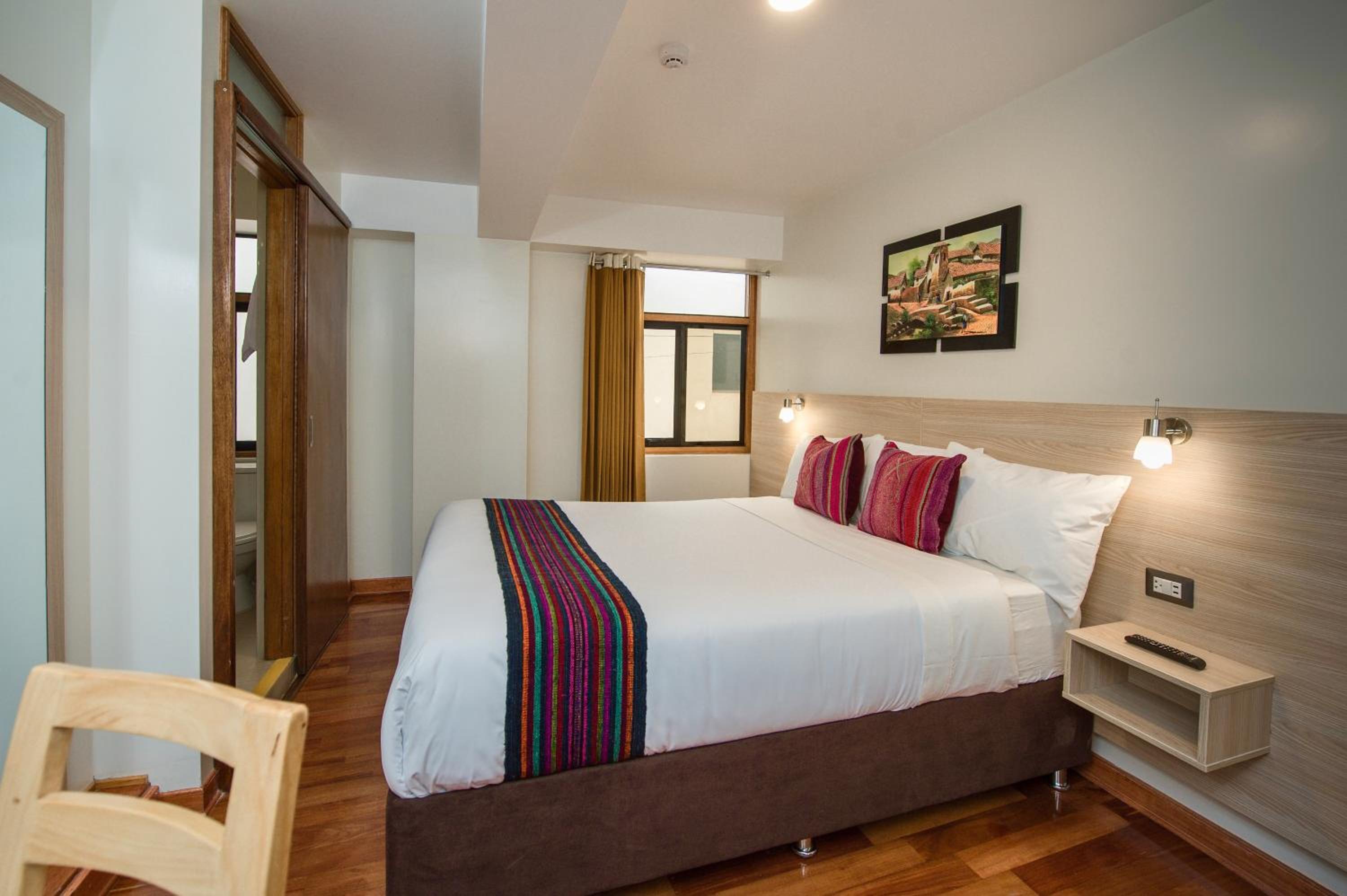 Double Room - Photo 6
