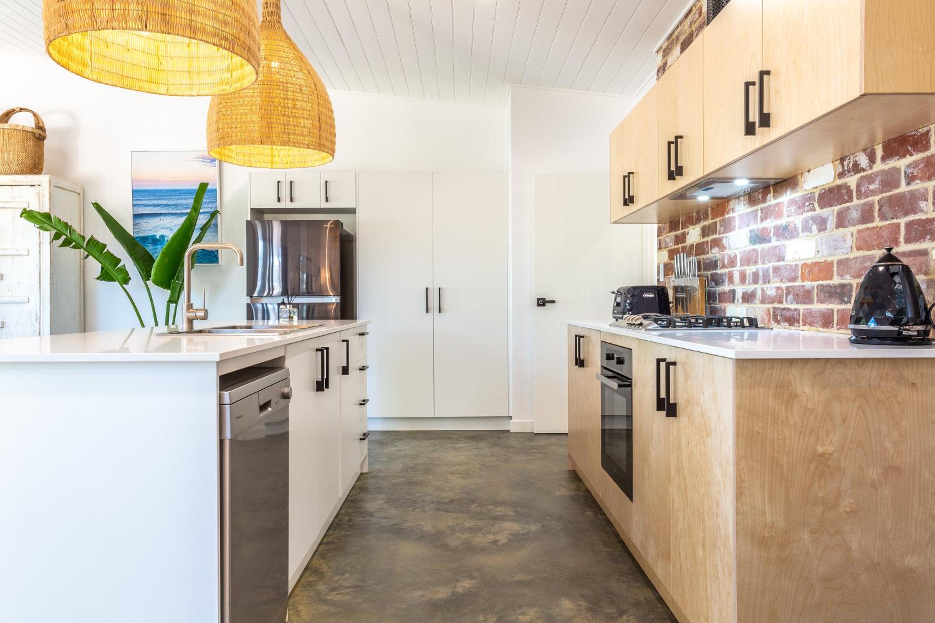 Three-Bedroom House photo 2