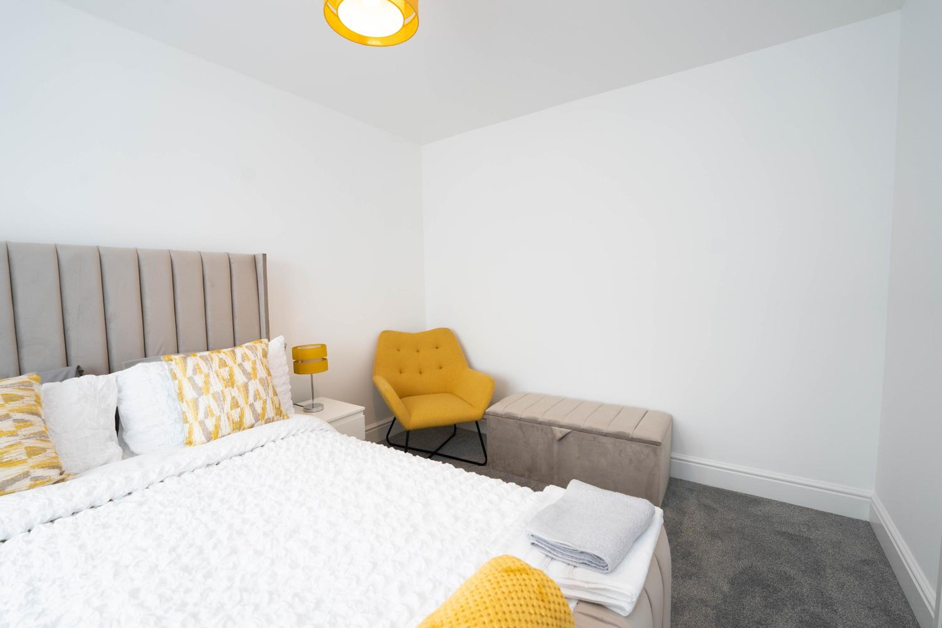 Three-Bedroom House photo 1