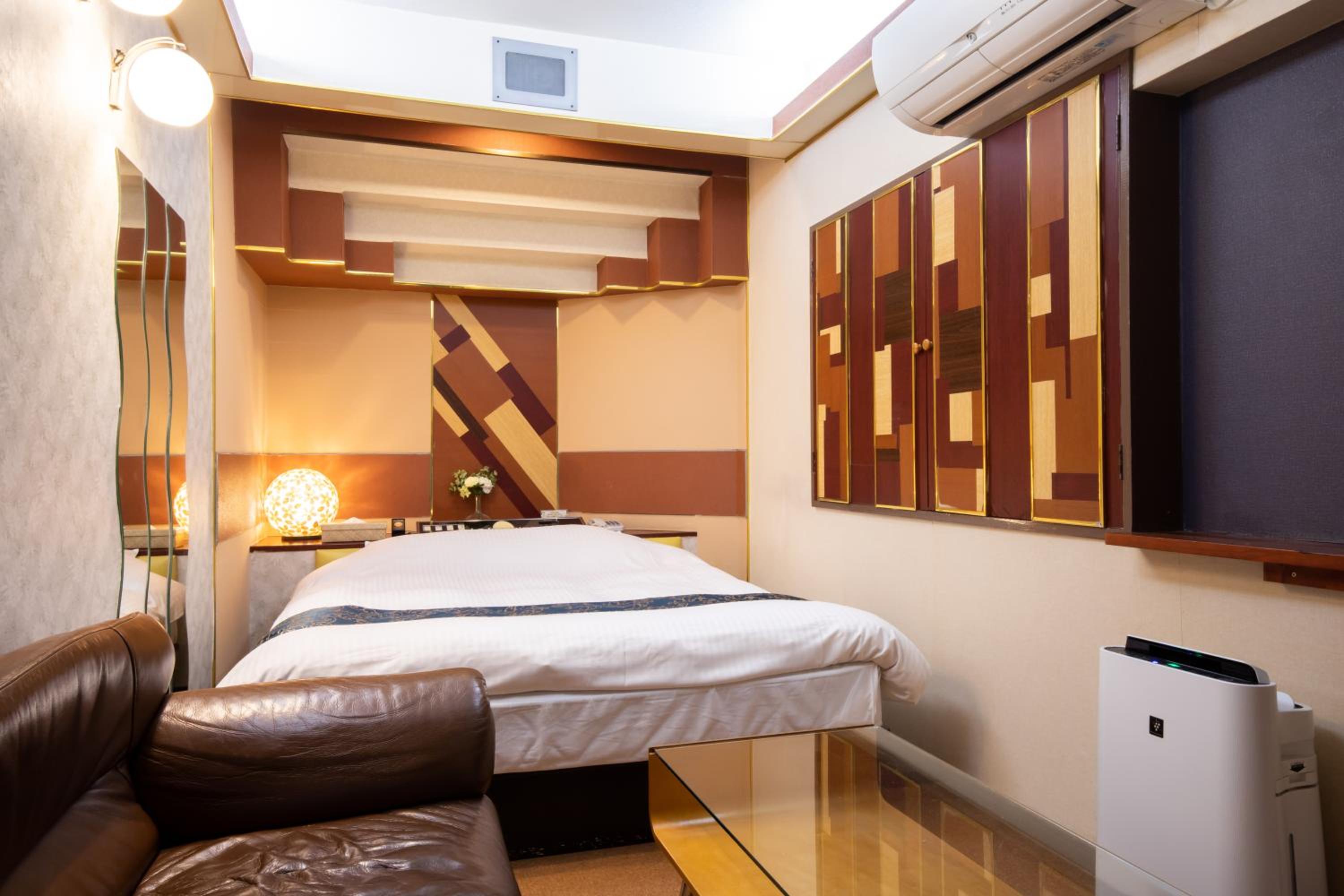 Economy Double Room photo 2