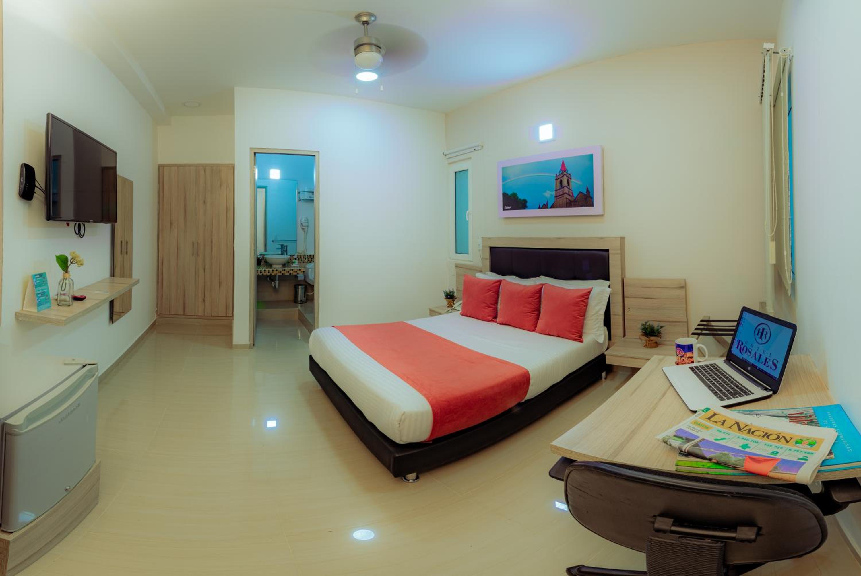Standard Double Room photo 3