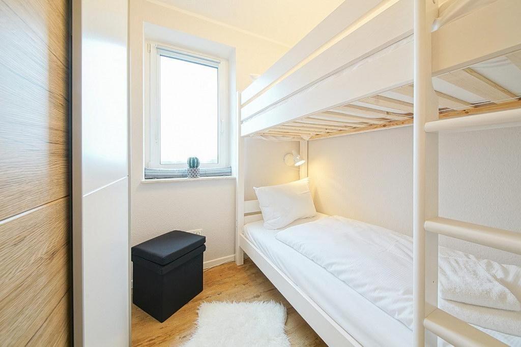 Apartment with Sea View photo 3