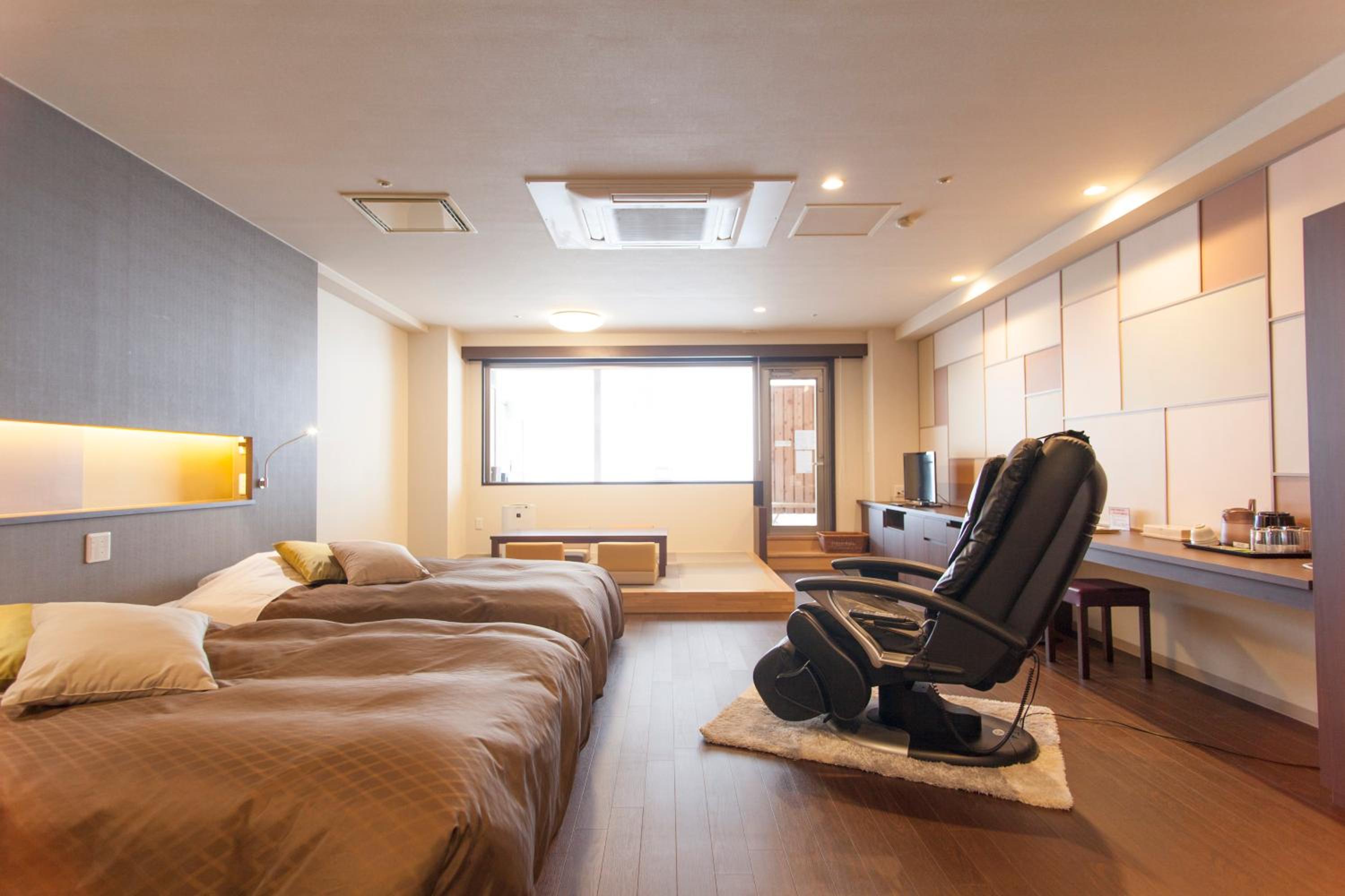 Japanese Western Room with Open Air Bath - Non-Smoking photo 1