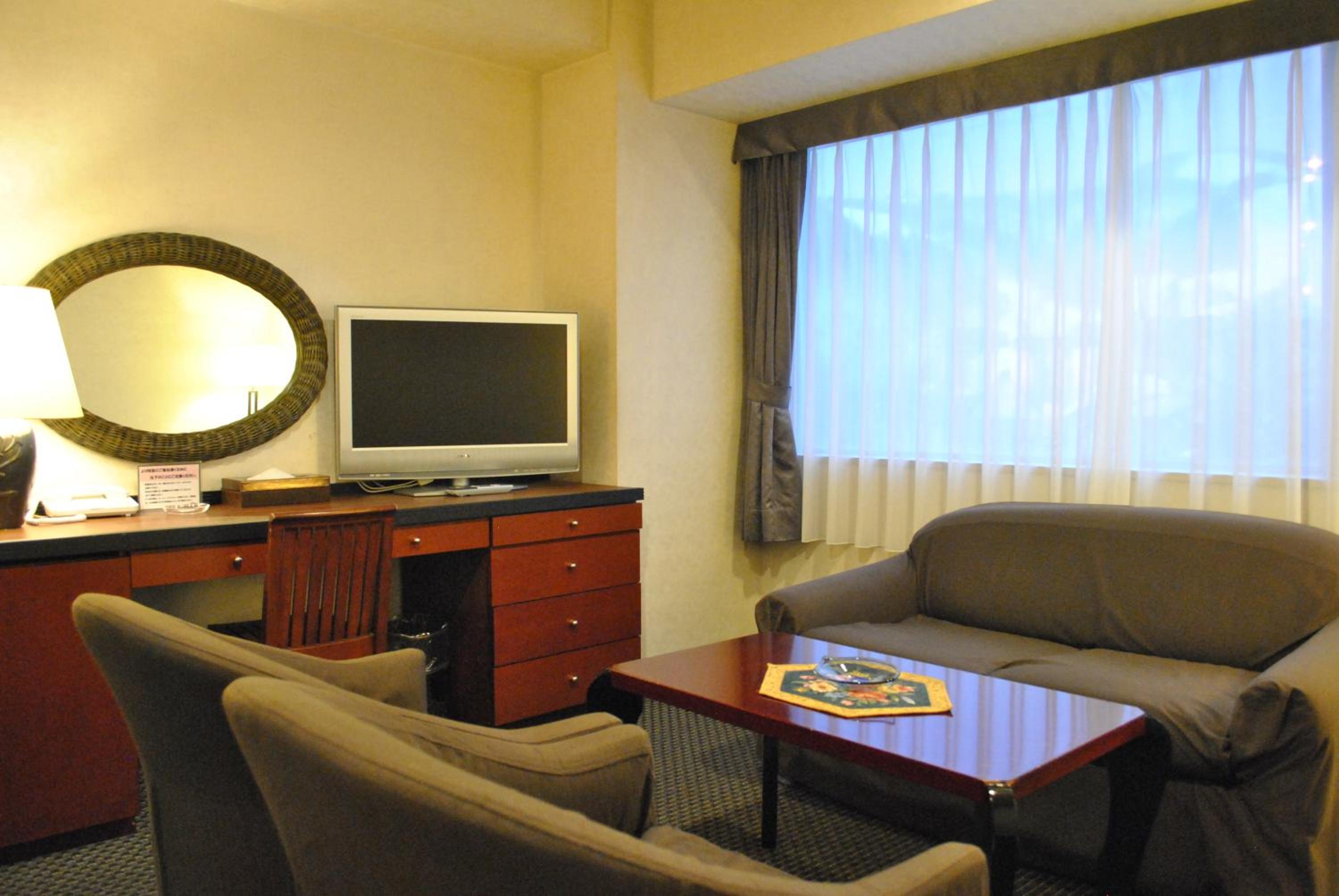 Deluxe Room - Non-Smoking photo 2
