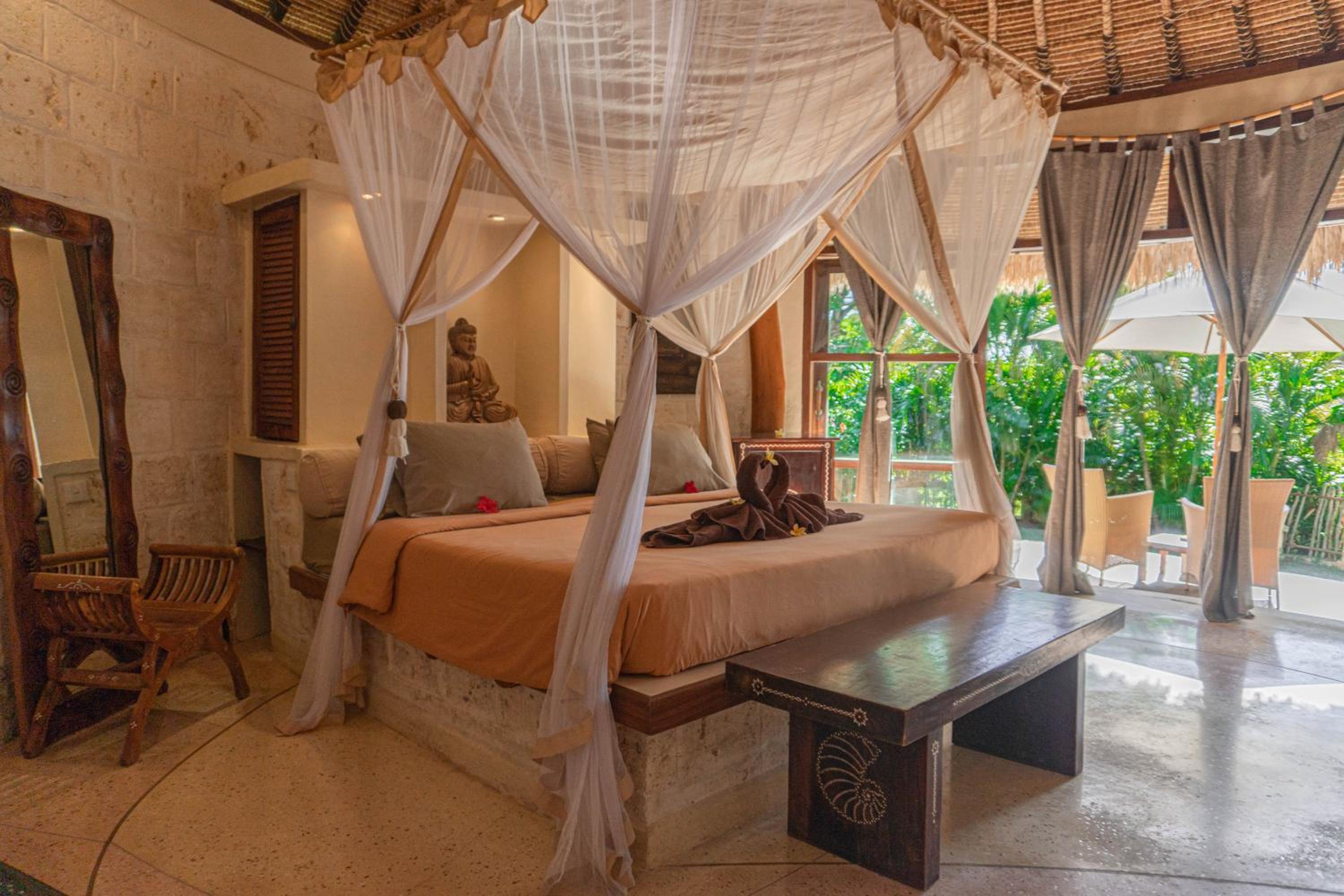 Deluxe Bungalow - Photo 1