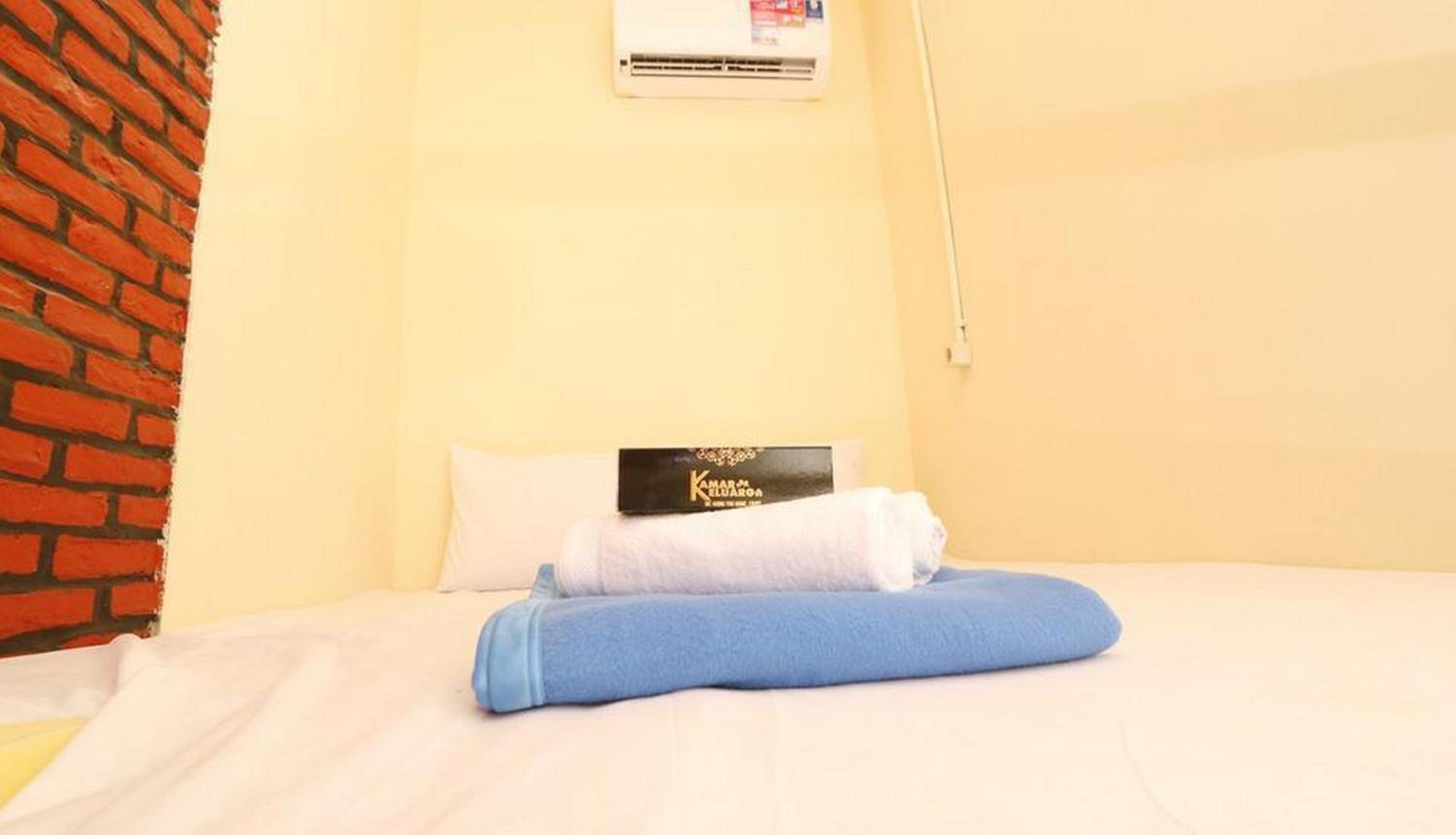 Standard Double Room - Photo 5