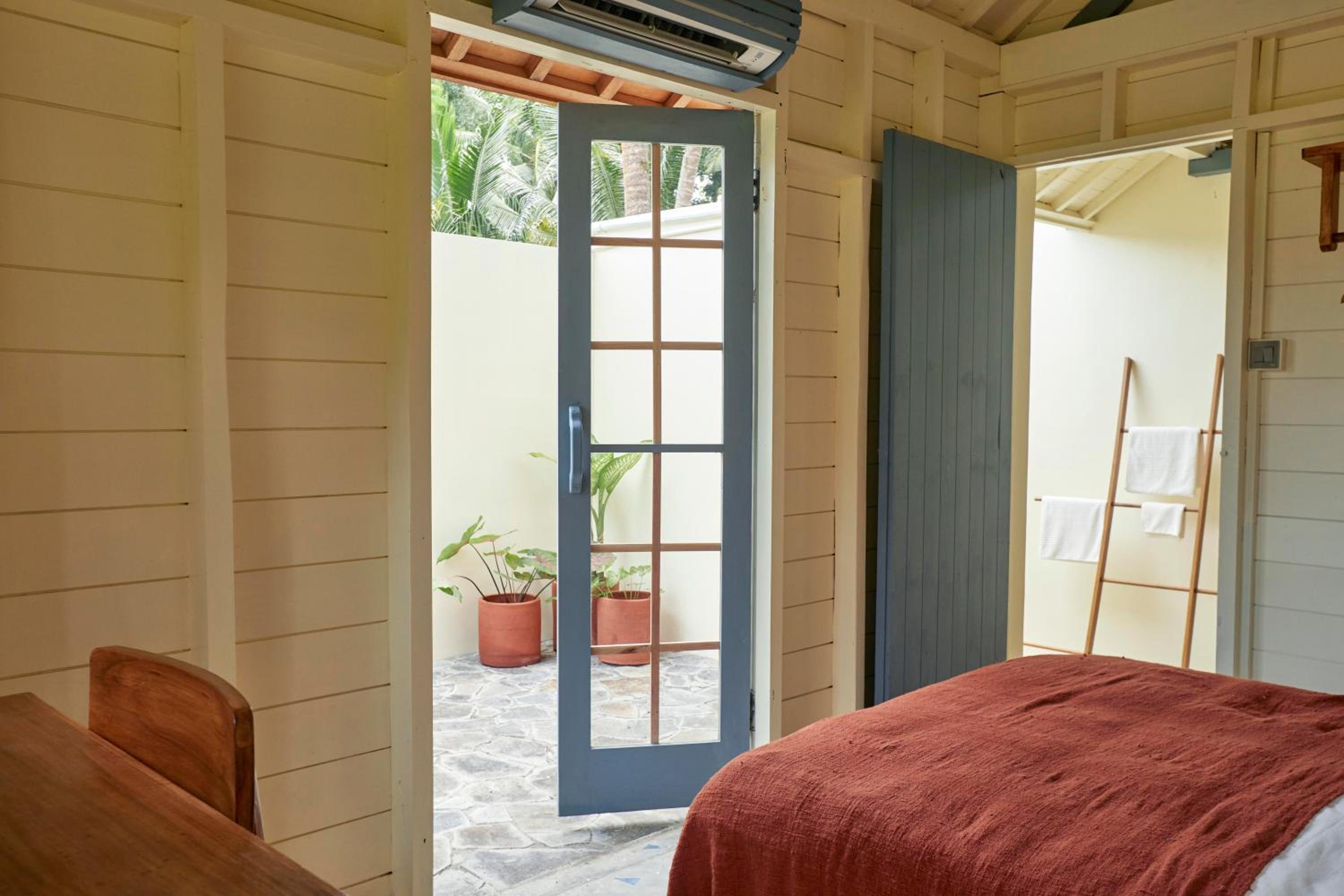 Double Room with Patio photo 1