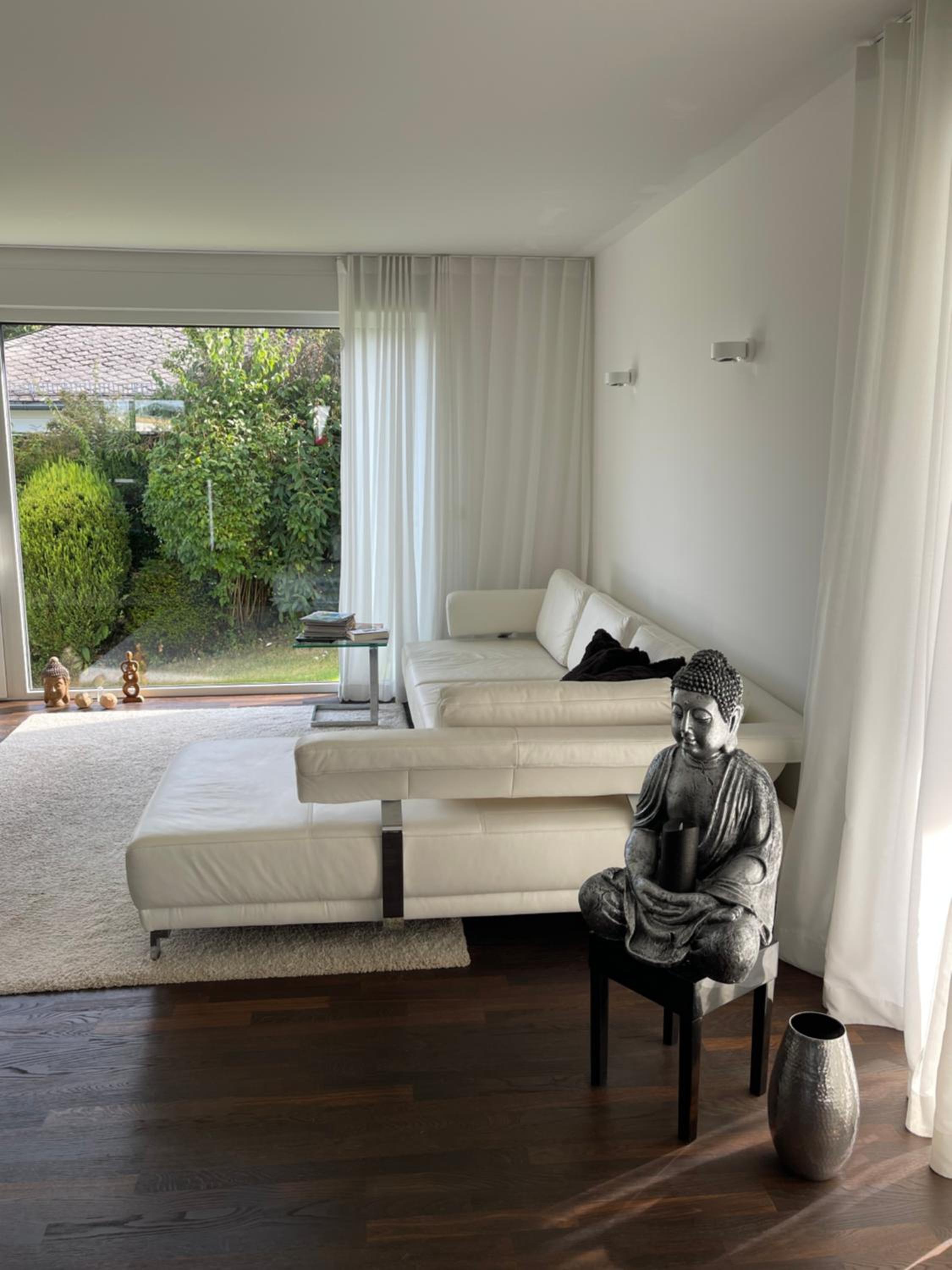 Three-Bedroom Villa - Photo 8