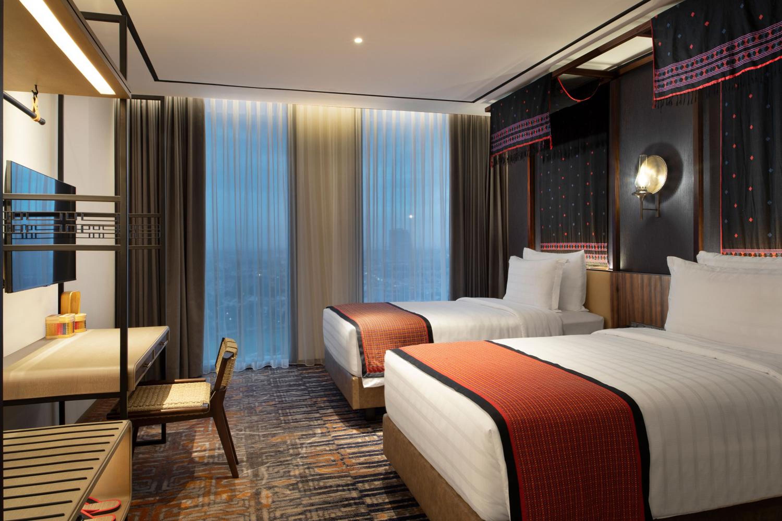 Premier Twin Room - Photo 3