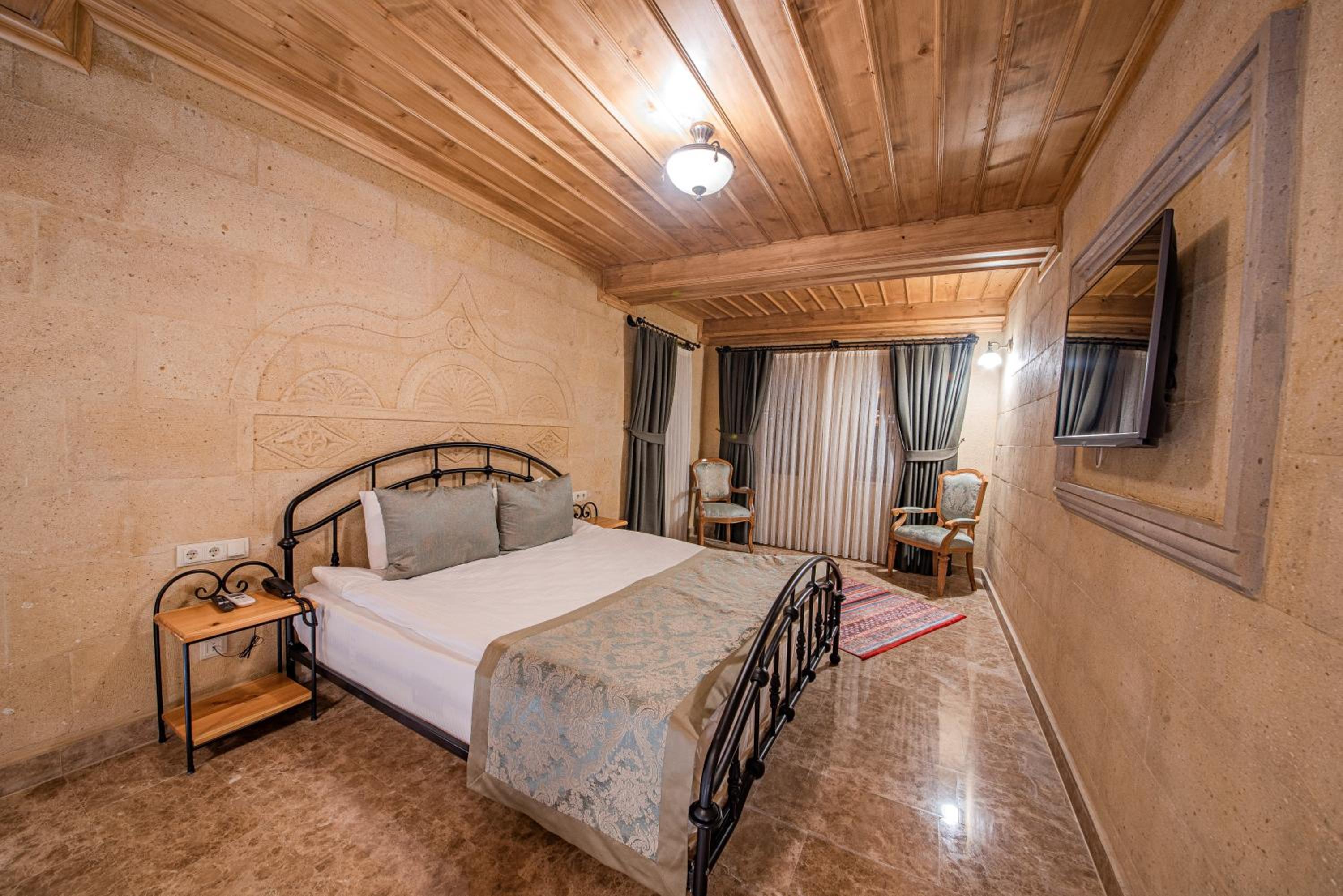Stone Deluxe Double Room - Photo 6