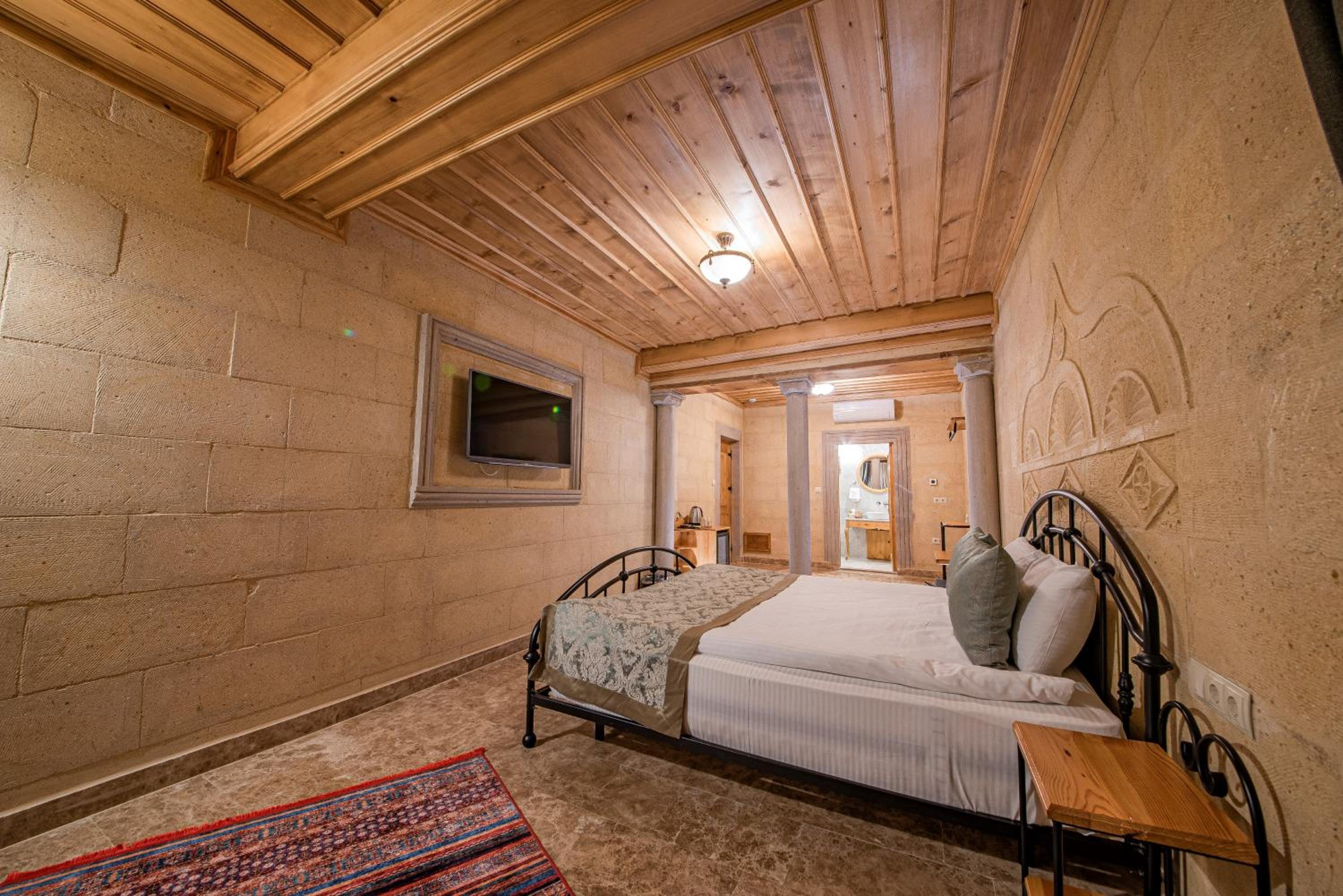 Stone Deluxe Double Room - Photo 4