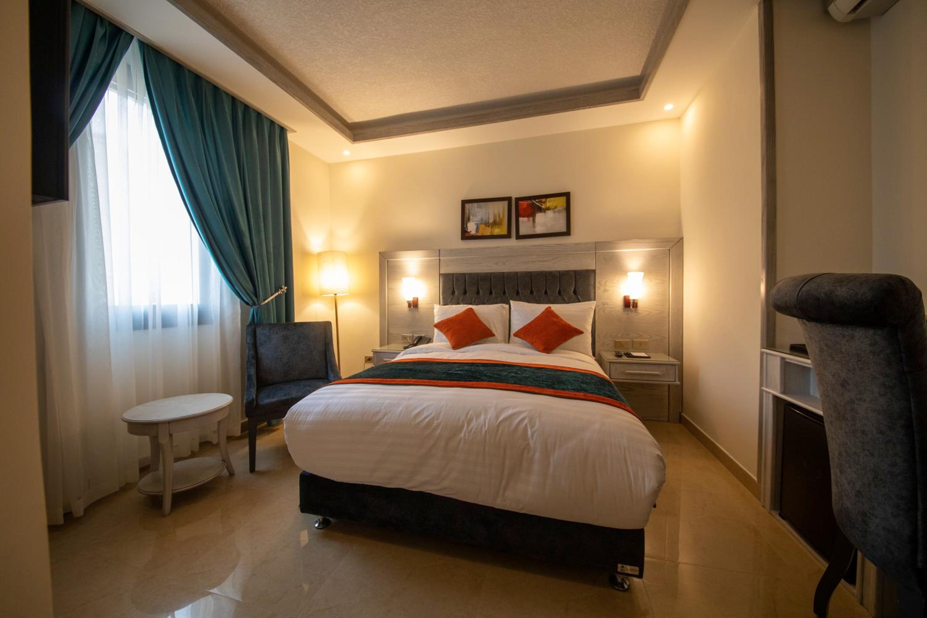 Standard Single Room photo 2