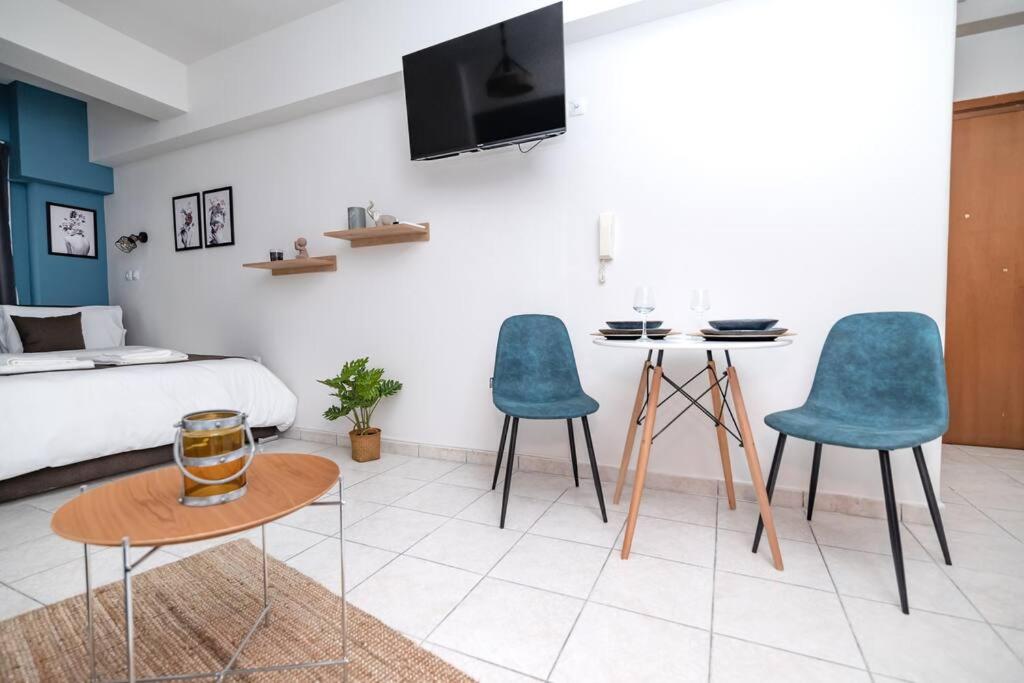 One-Bedroom Apartment - Photo 9