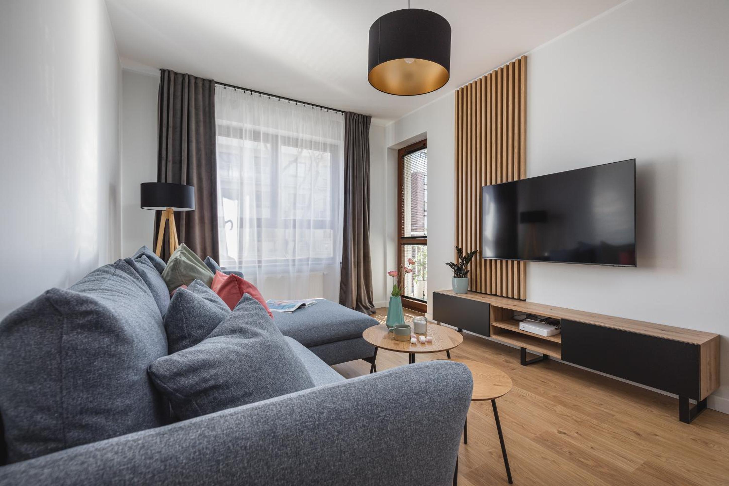 One-Bedroom Apartment - Photo 4