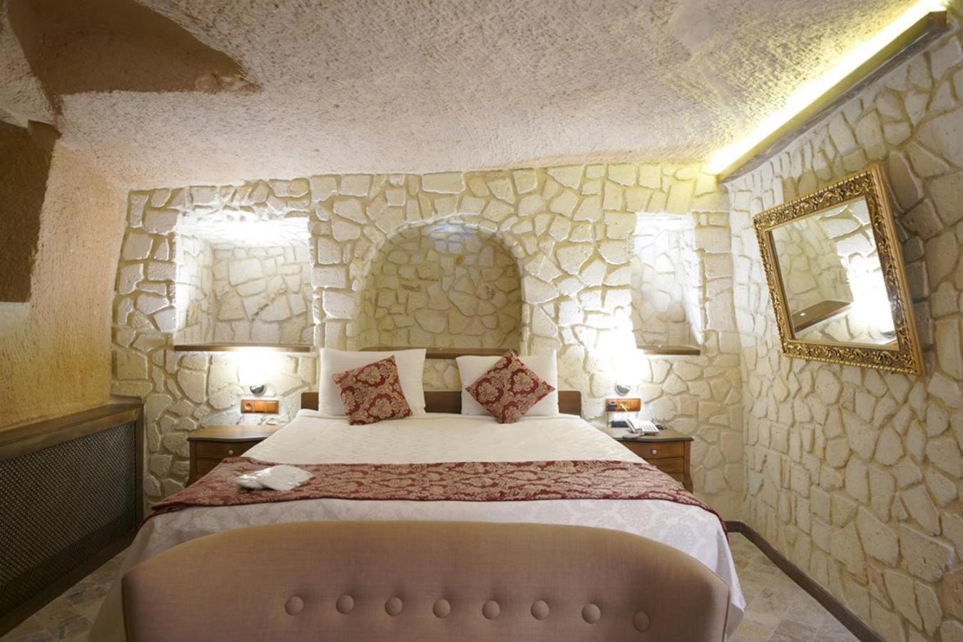 Standard Cave Room - Photo 8