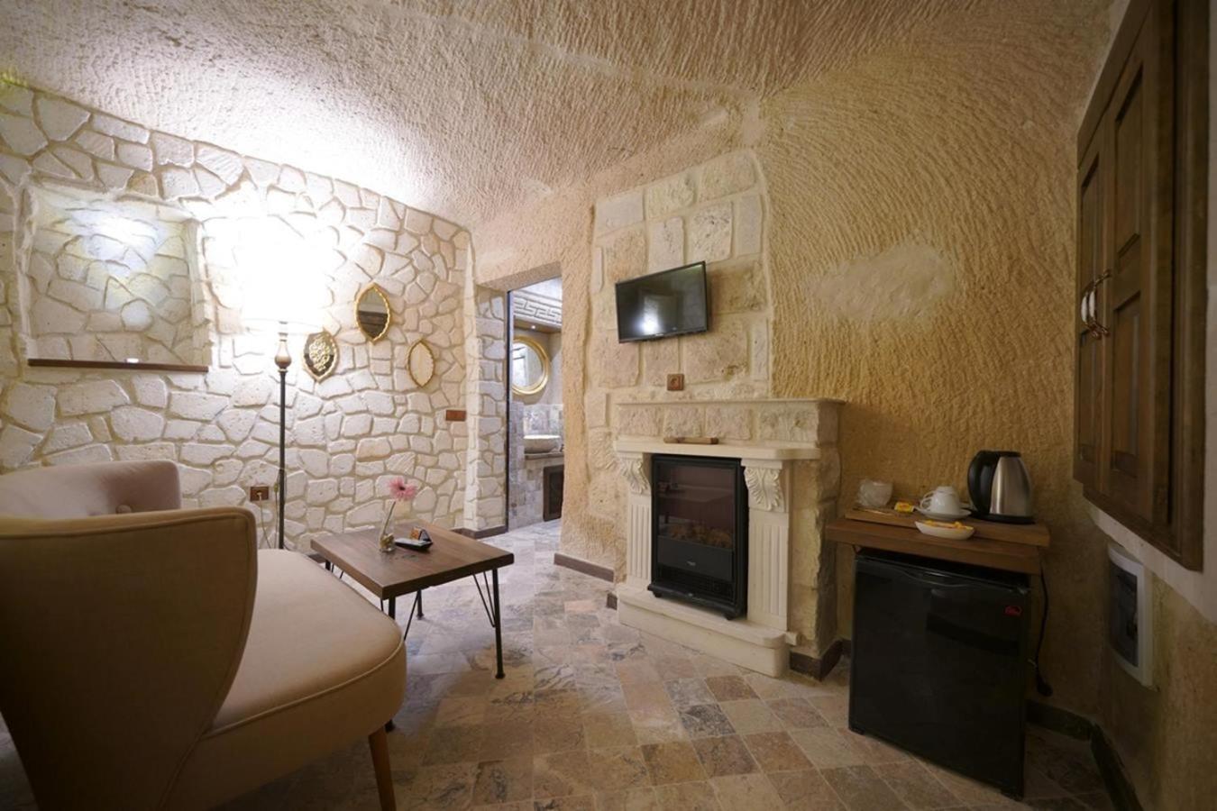 Standard Cave Room - Photo 4