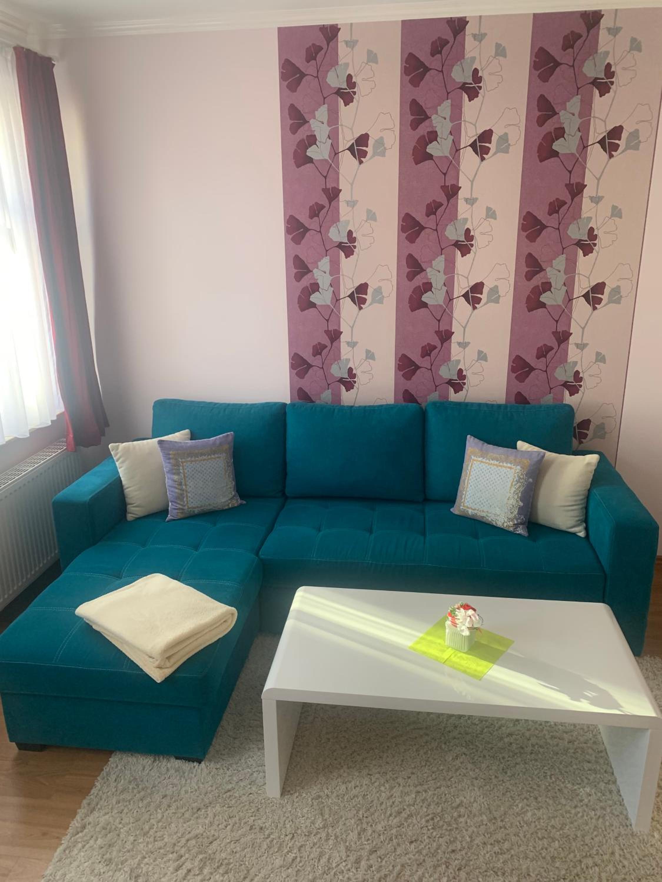 Apartment - Photo 2