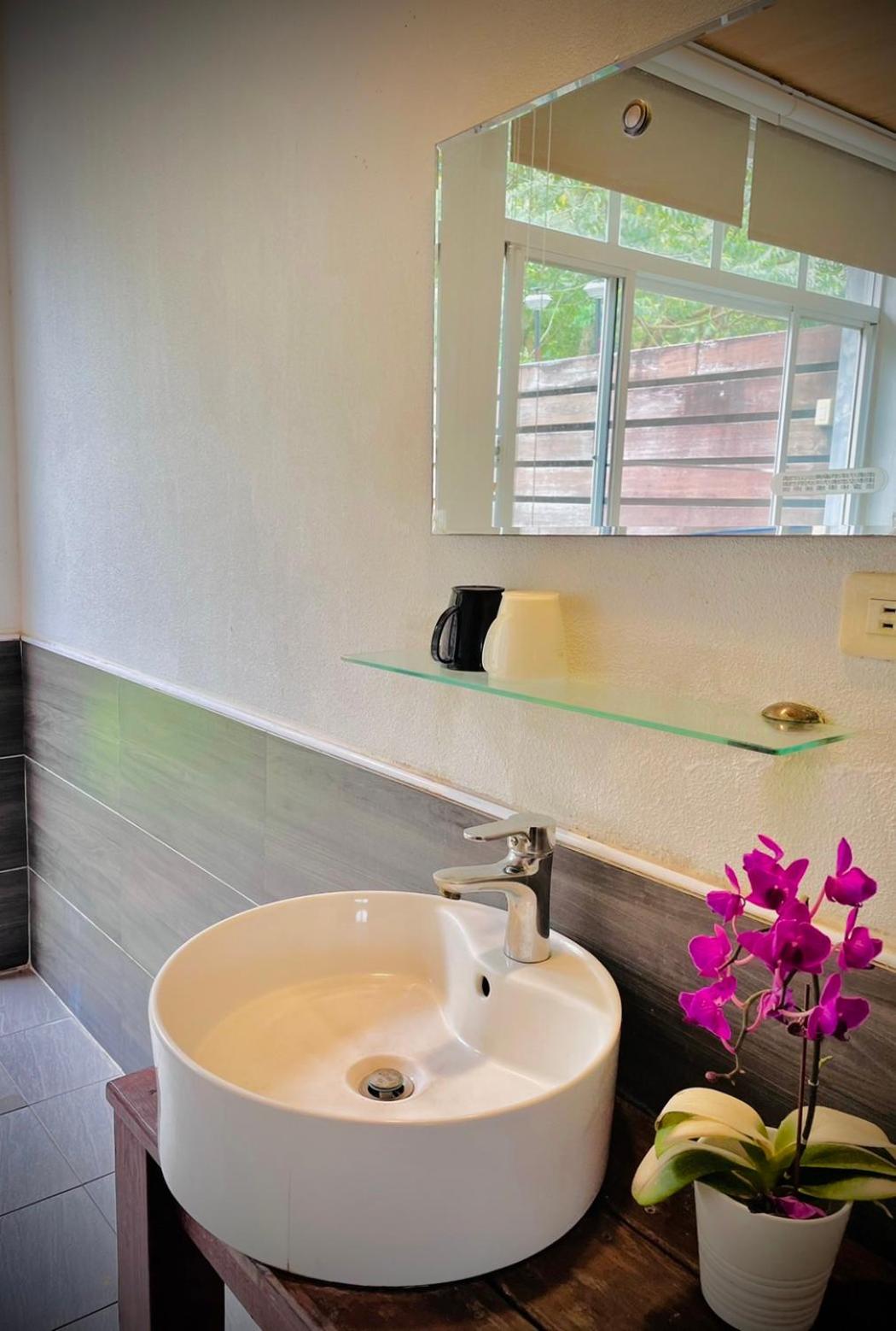 Superior Twin Room with Garden View photo 3